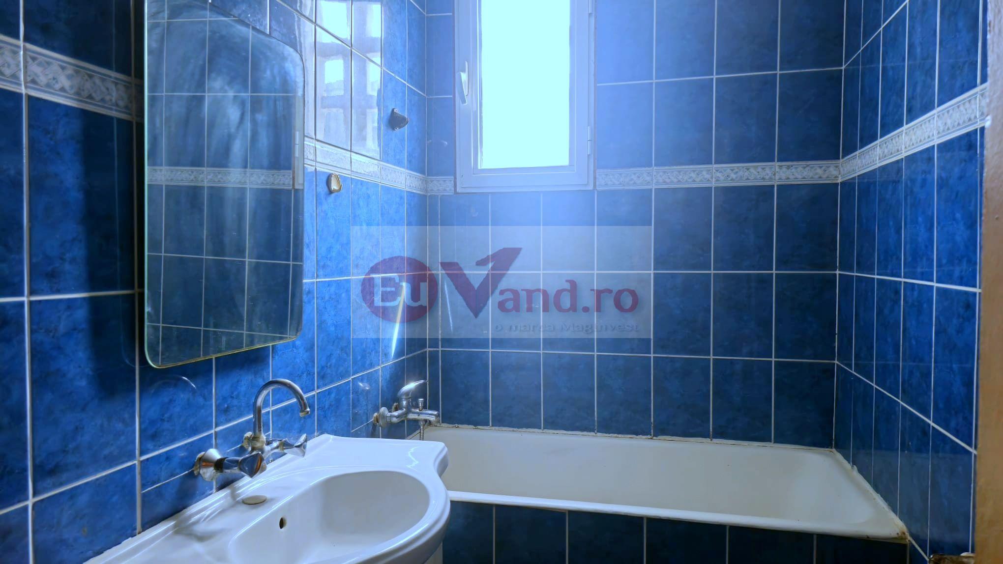 Apartament 3 camere de vanzare - Tiglina 1 - Strada Saturn - Etaj 2 - 3