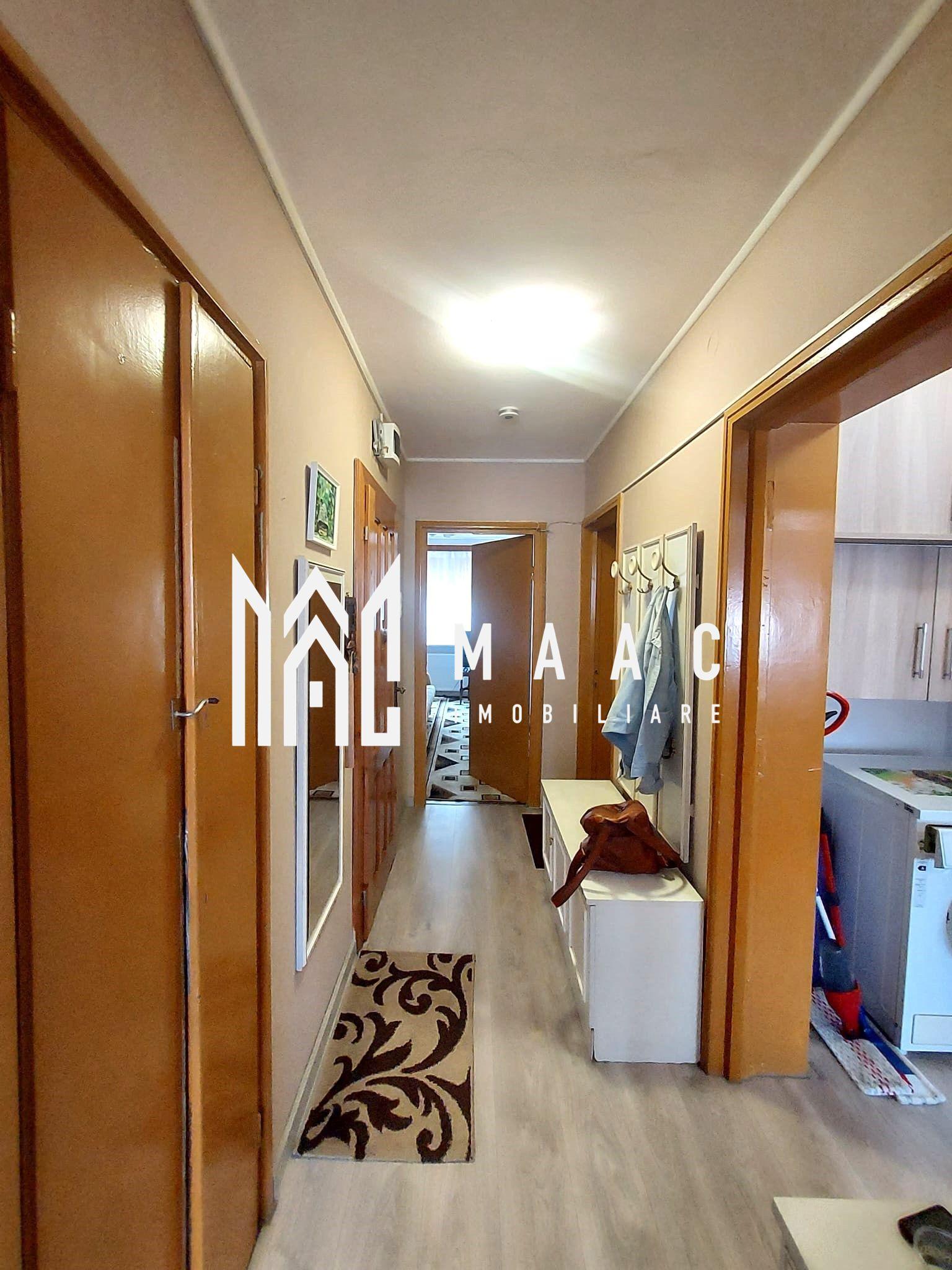 Apartament 3 camere Sibiu decomandat | Central | etaj 1, balcon - 1