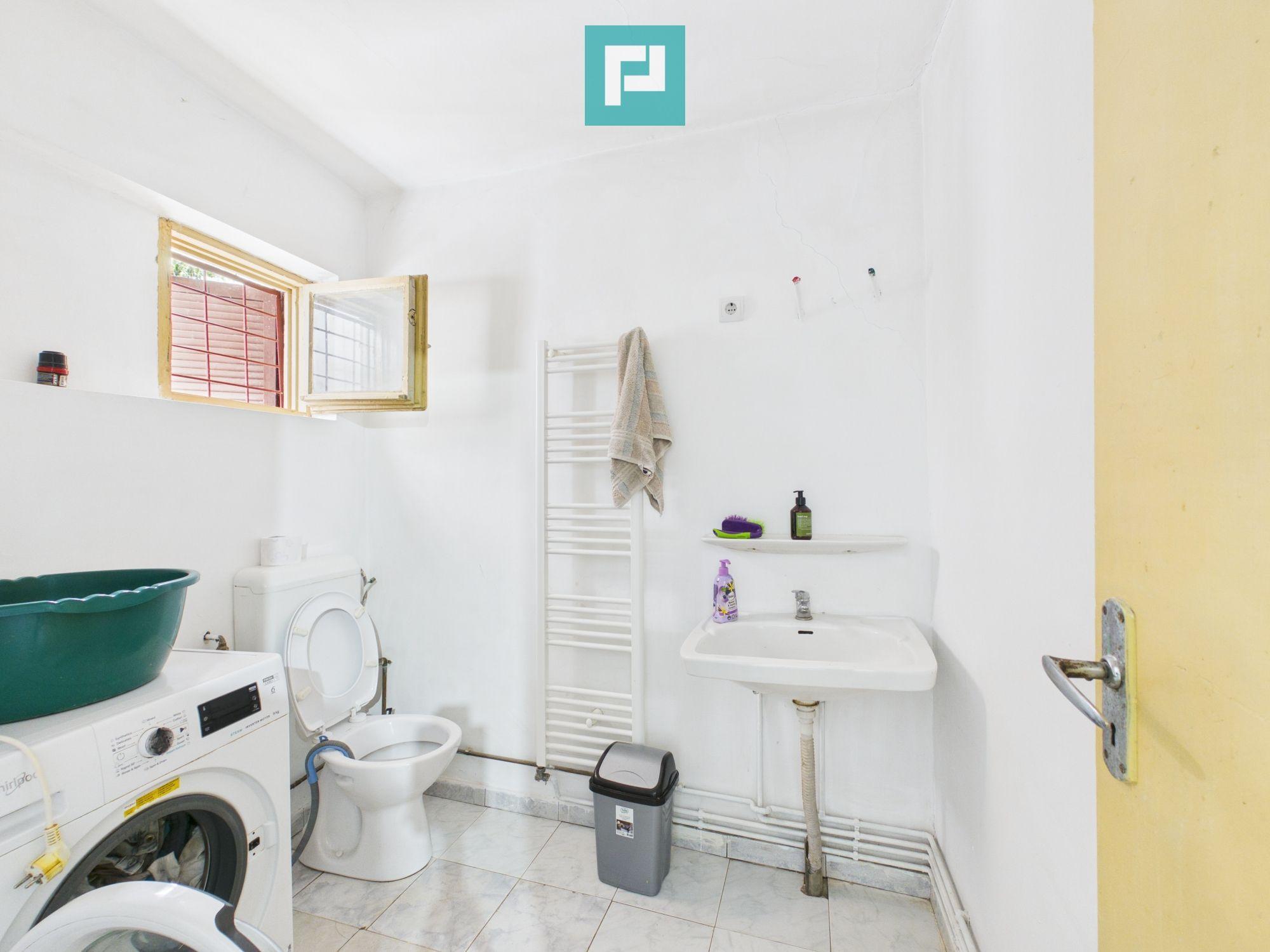 Conac rustic cu 7 camere în Covăsânț și teren 9 ha - 6