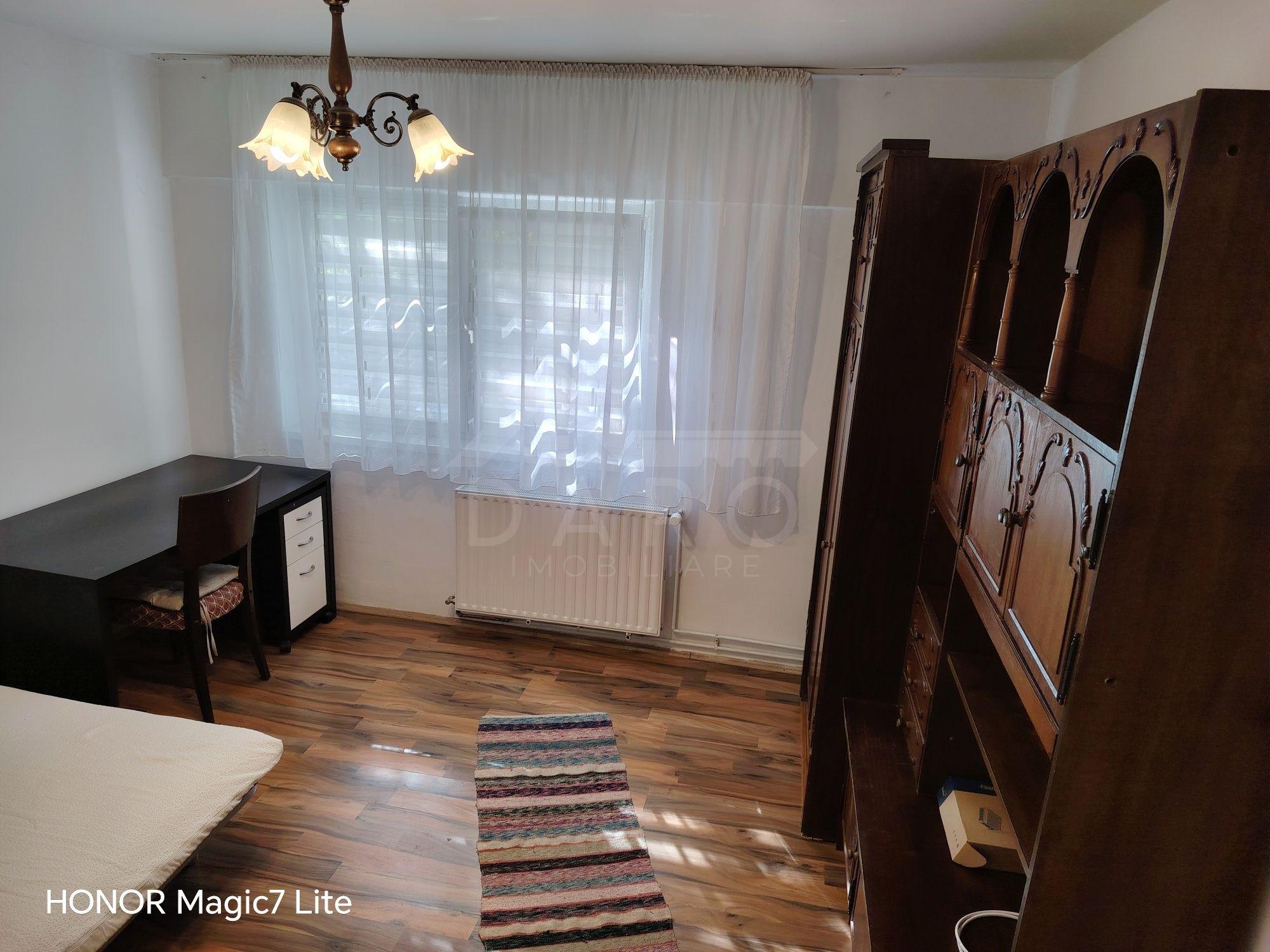 Închiriere garsoniera in Tg Mureș . etajul 1 Dâmbu Pietros. Zona liniștită . Imediat ocupabil - 7