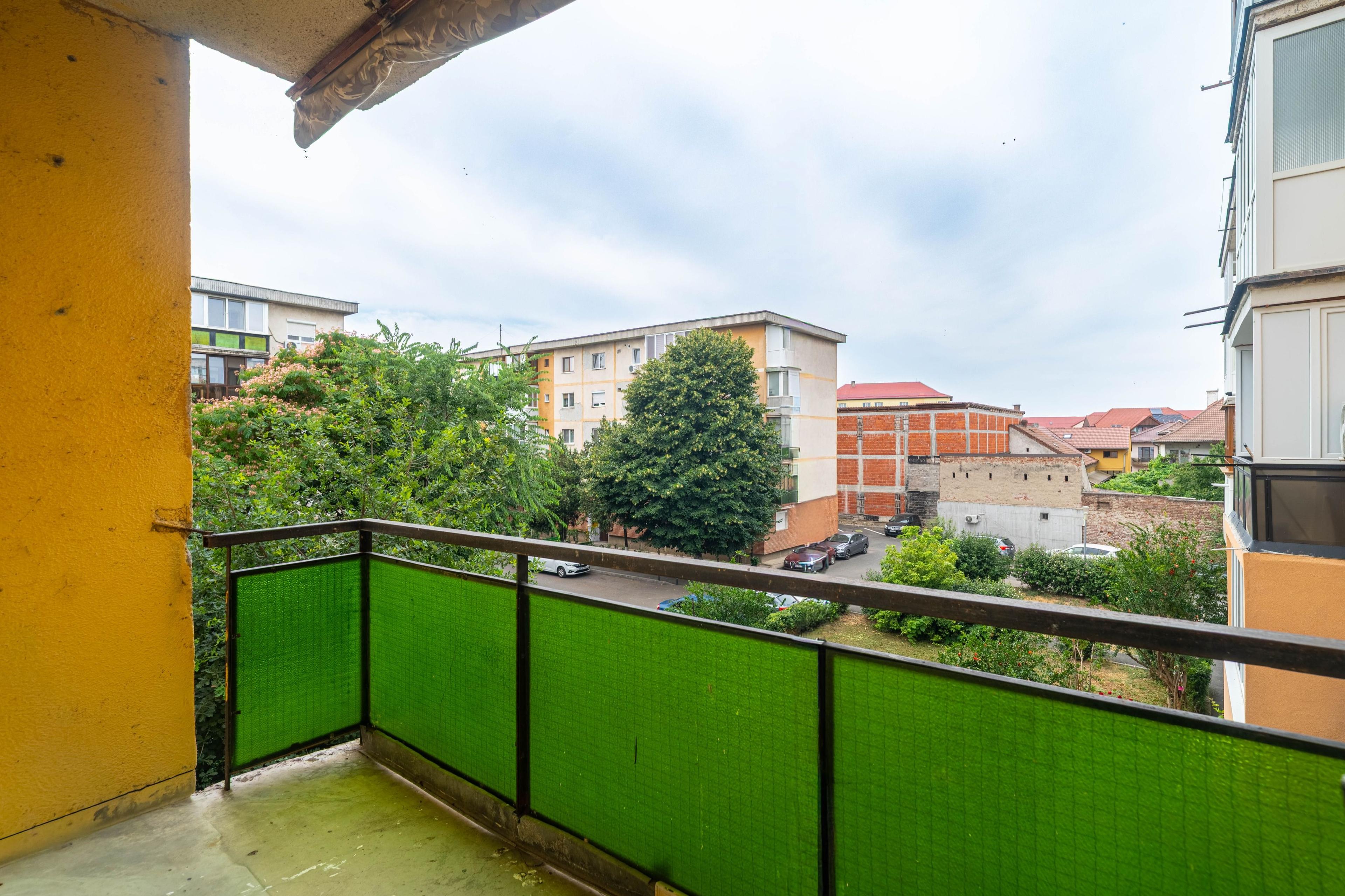 Apartament spațios cu 4 camere – Zona Boul Roșu 0% COMISION - 2