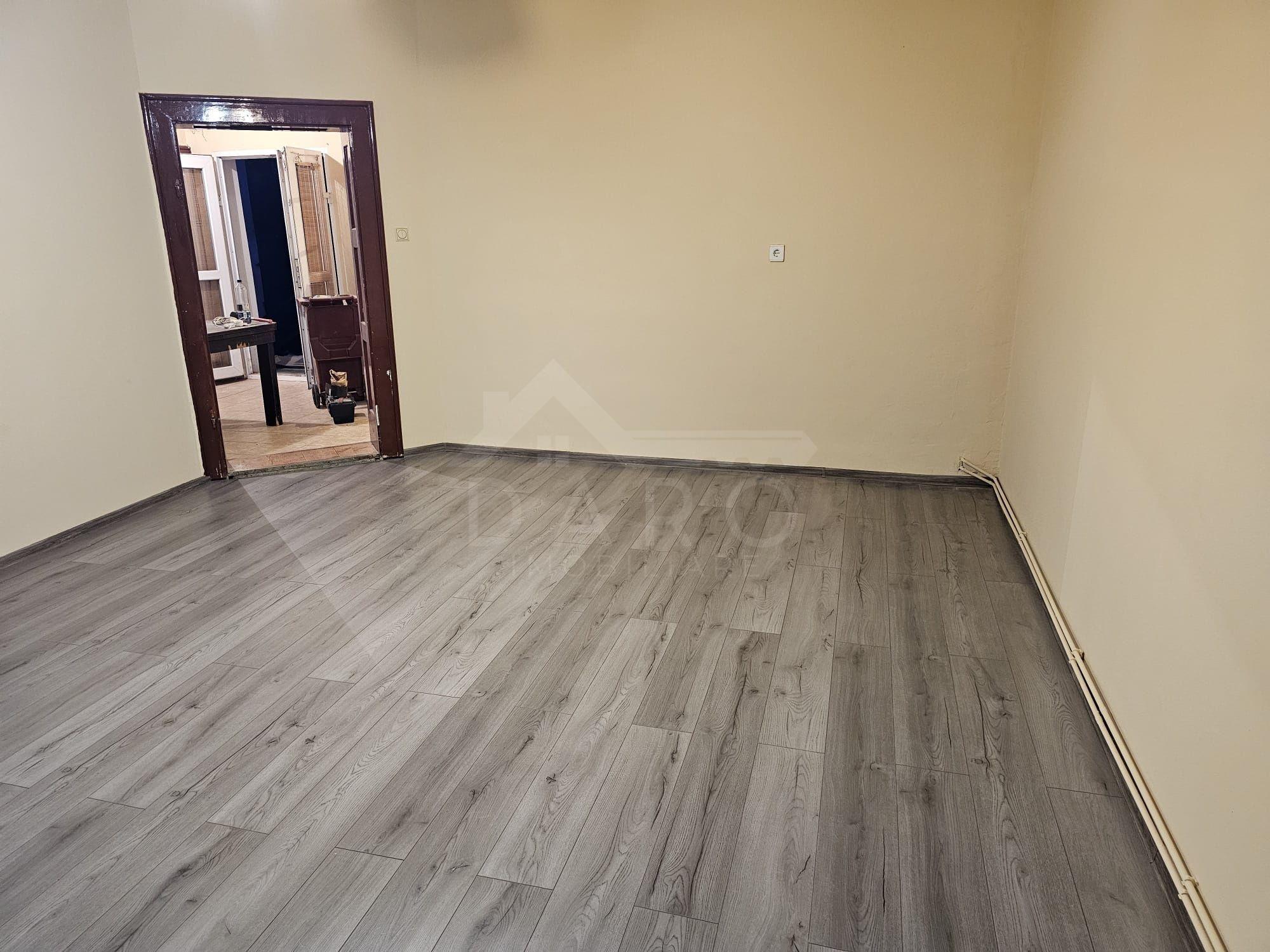 De vanzare casă lingă cetate - 7