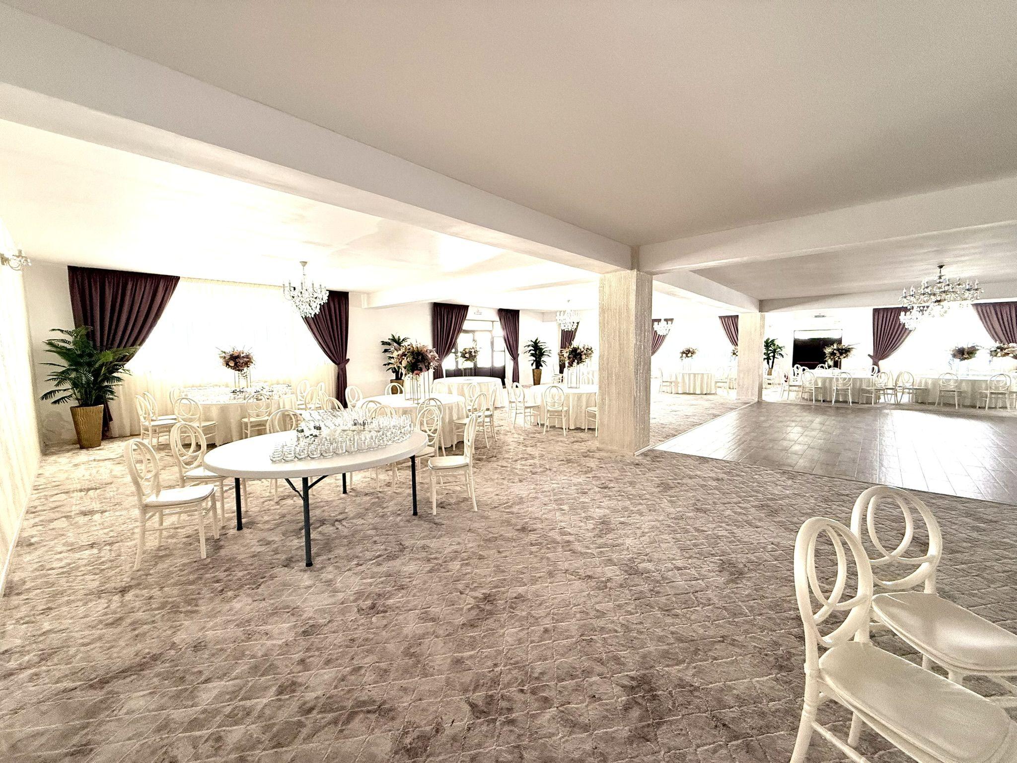 Oportunitate de Investiție: Salon de Evenimente cu Piscină – comuna Pechea - 17