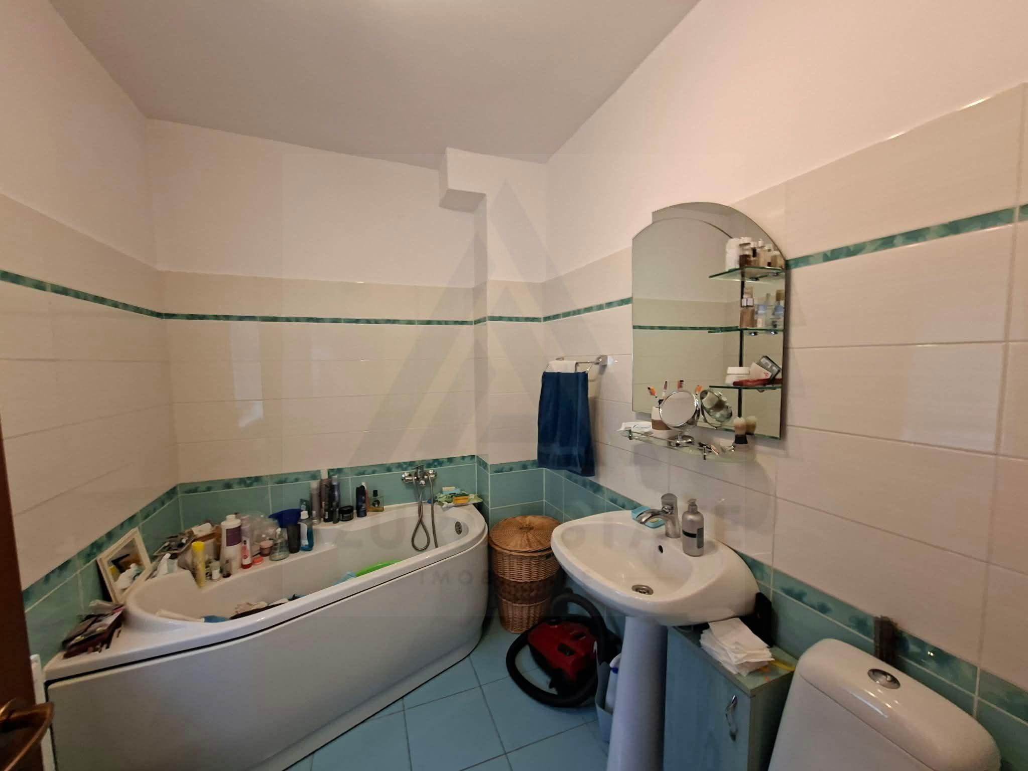 Casa cu etaj 113 mp utili curte libera 350mp garaj cu pod Gusterita - 13