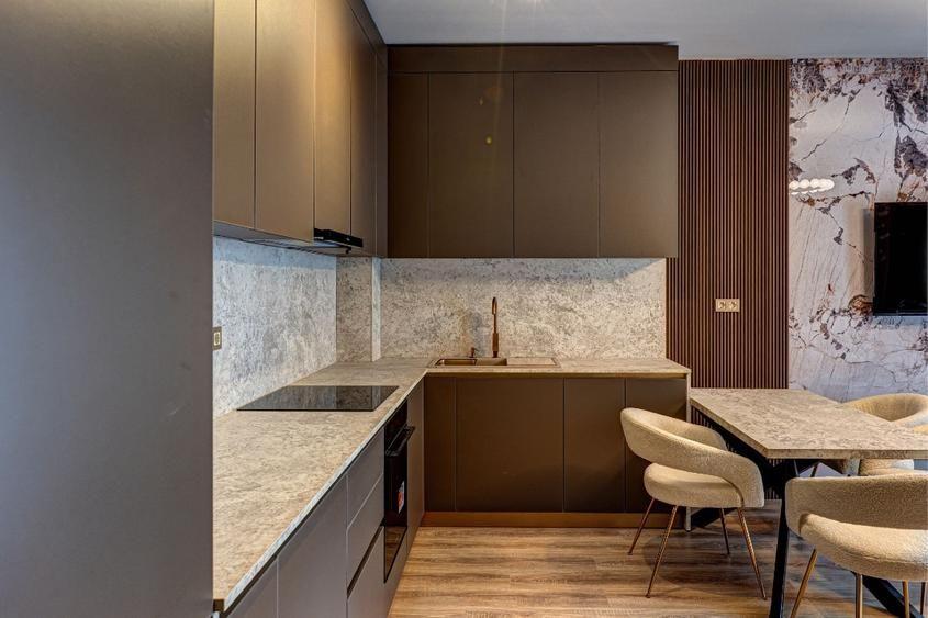Apartament de vanzare 2 camere, balcon, etaj intermediar, Eroilor - 4