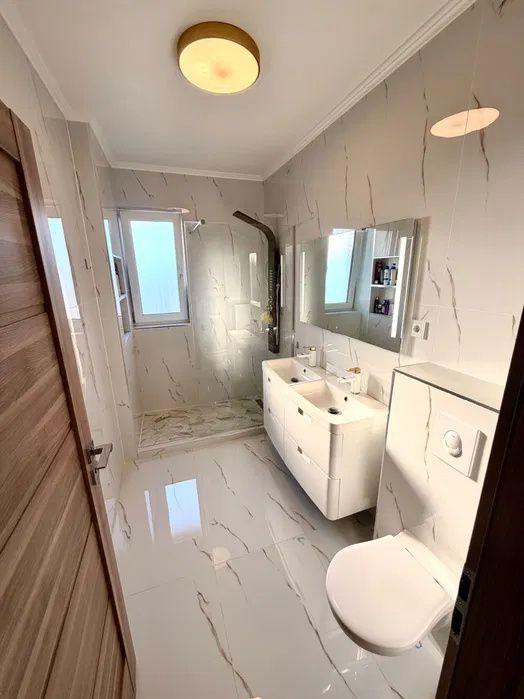 Apartament de vanzare cu 3 camere, 2 bai, balcon, garaj - 6