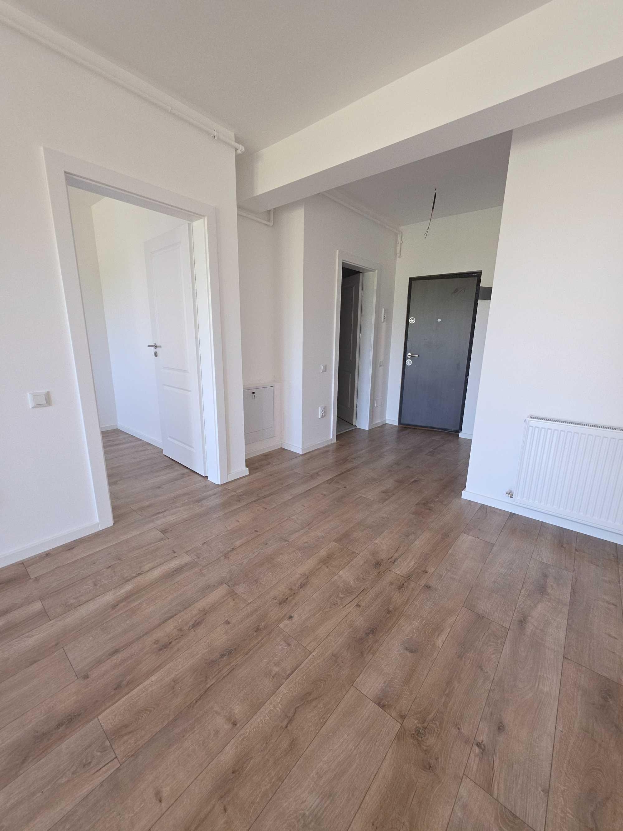 Apartament 2 camere, balcon, etaj intermediar, Terra - 1