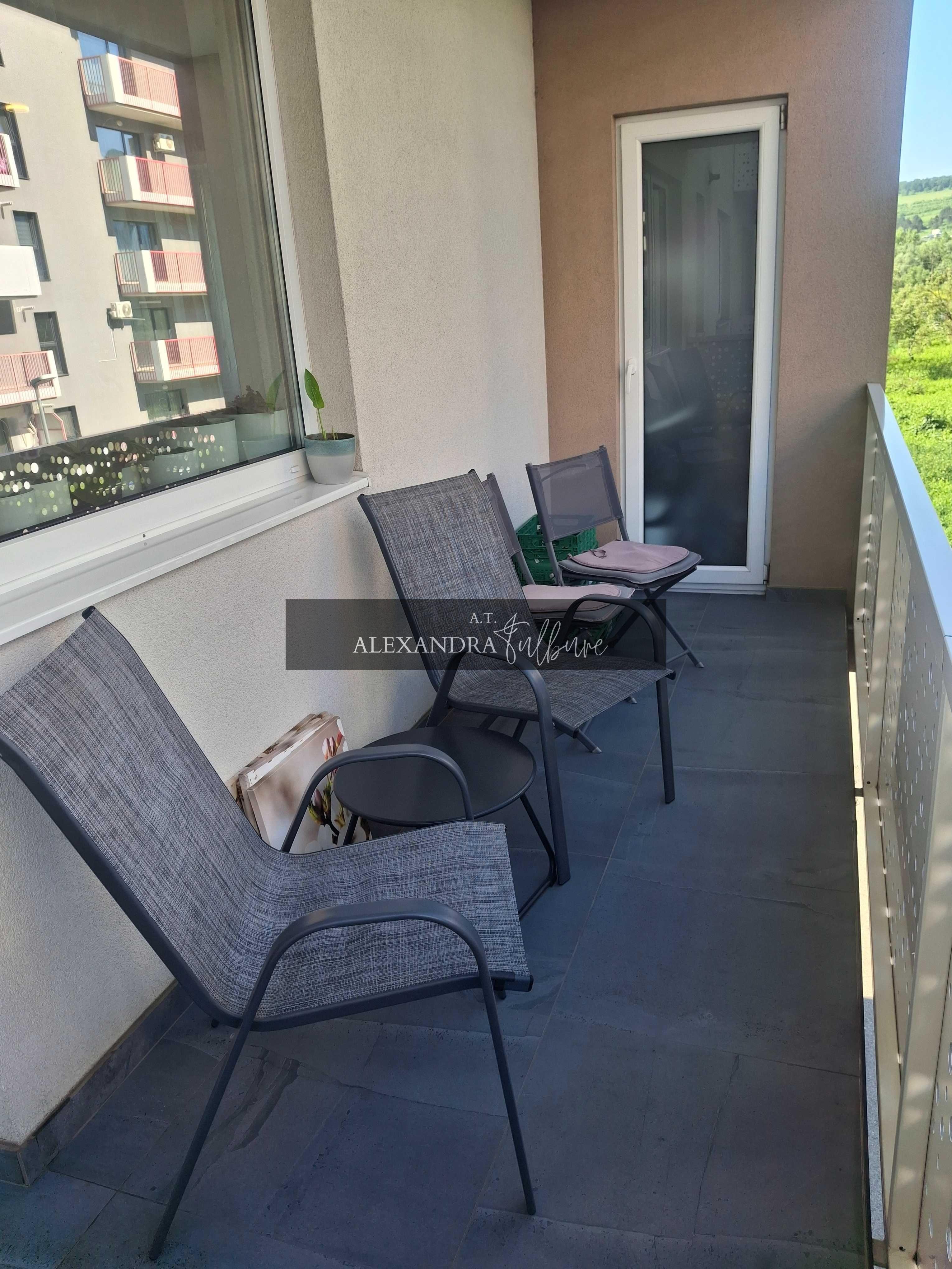 Apartament 2 camere, balcon, etaj intermediar, BMW - 8