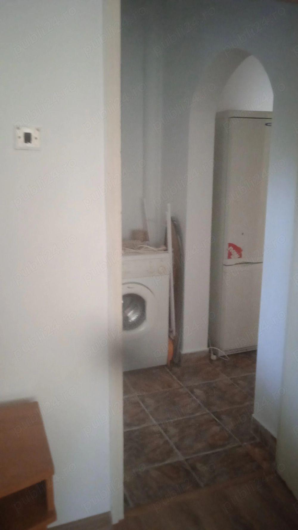 De inchiriat/vandut apartament cu 2 camere, Micro 20, 350 Euro/70.000 euro - 2