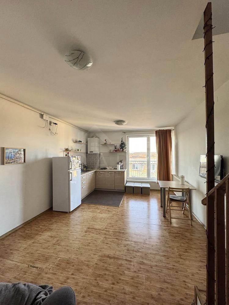 Inchiriez apartament cu o camera pana in Septembrie,Faget, Targu Mures - 1