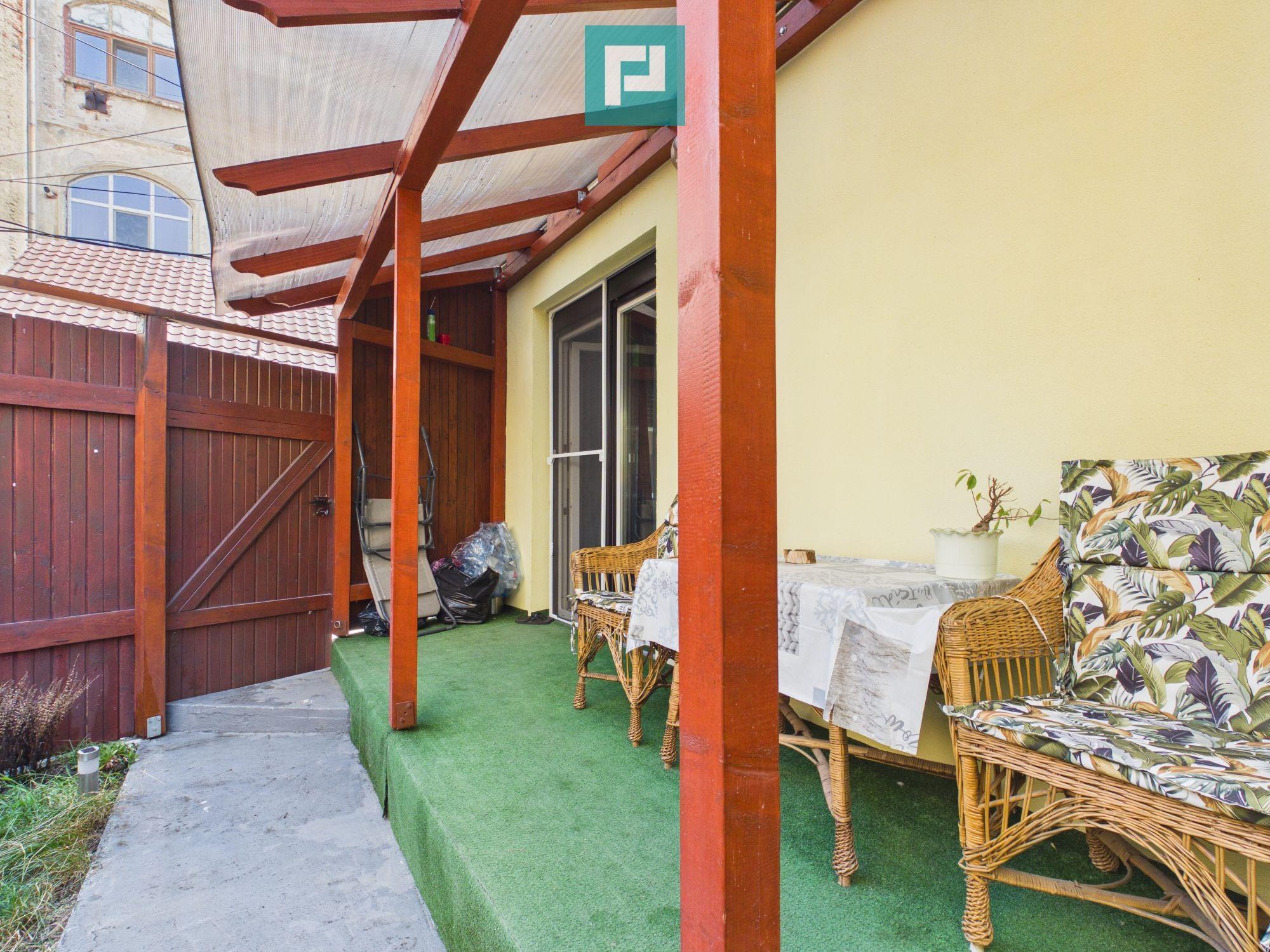 Apartament cu 2 camere și curte ultracentral - 5