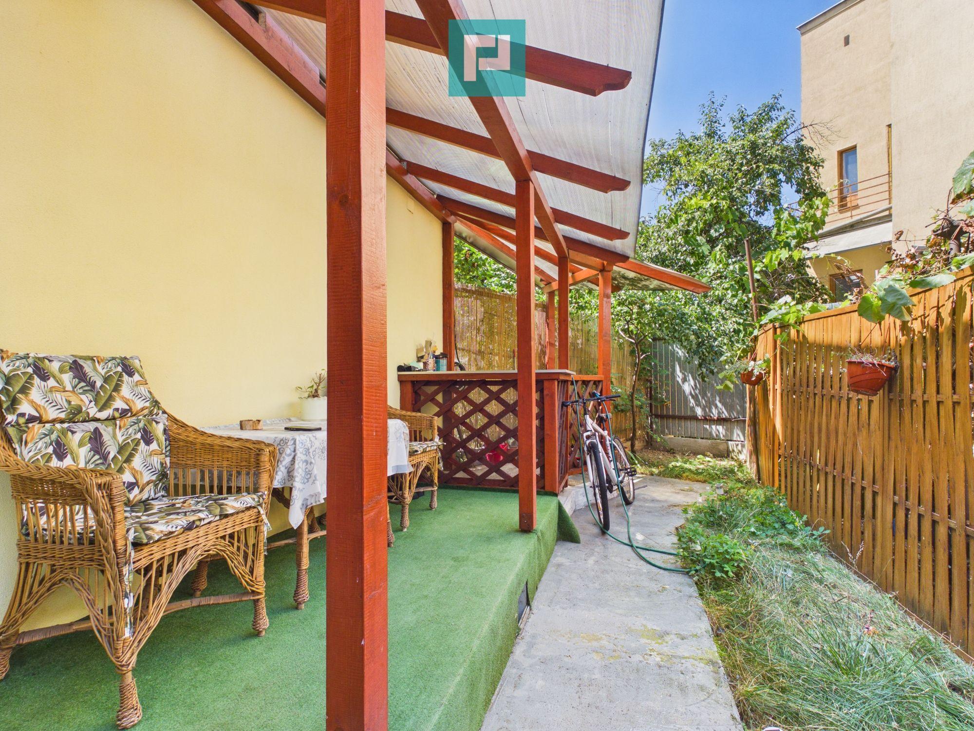 Apartament cu 2 camere și curte ultracentral - 6