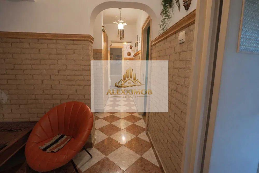 Apartament de Vanzare - zona Obregia- Piata SUDULUI -64 MP - 3 CAMERE - 9