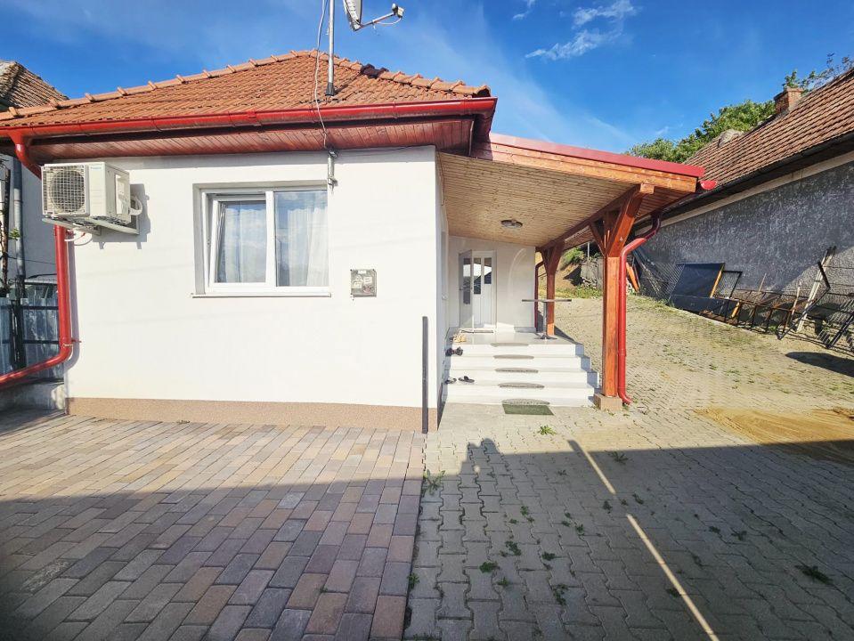 Casa cocheta Valcele/Feleac+teren 1000 mp - 1