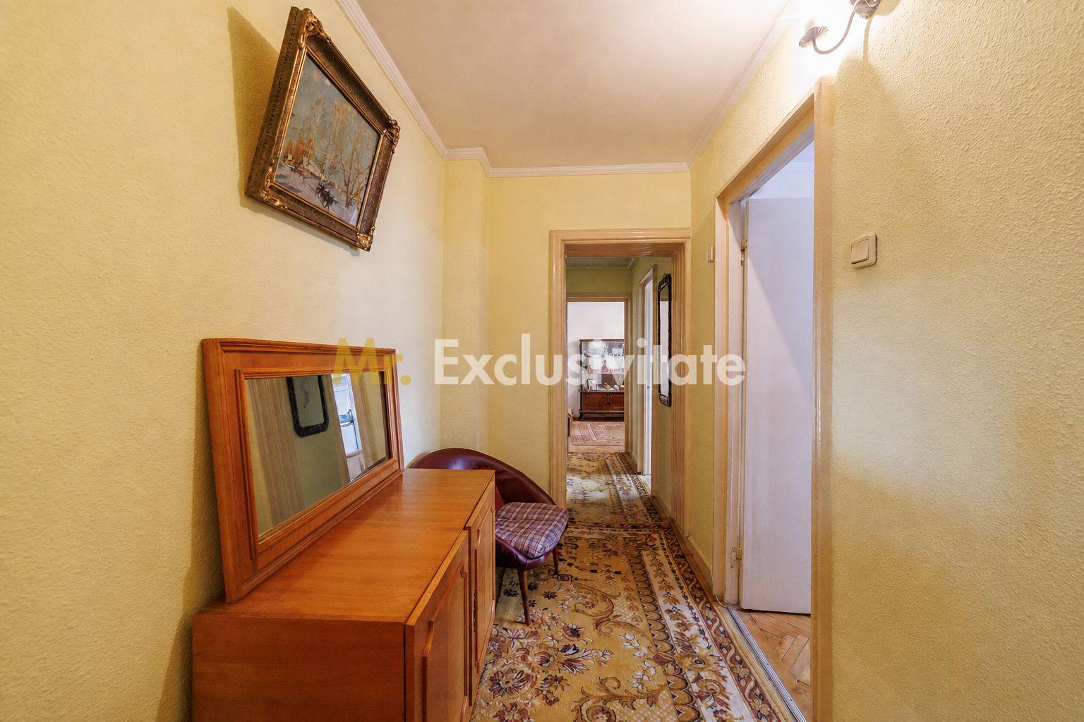 Apartament luminos cu 3 camere și balcon – Exercițiu - 15