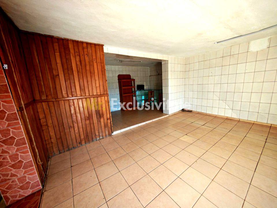 Casă cu teren generos în Dârmănești, Argeș-ideală pentru locuința sau afacere - 7