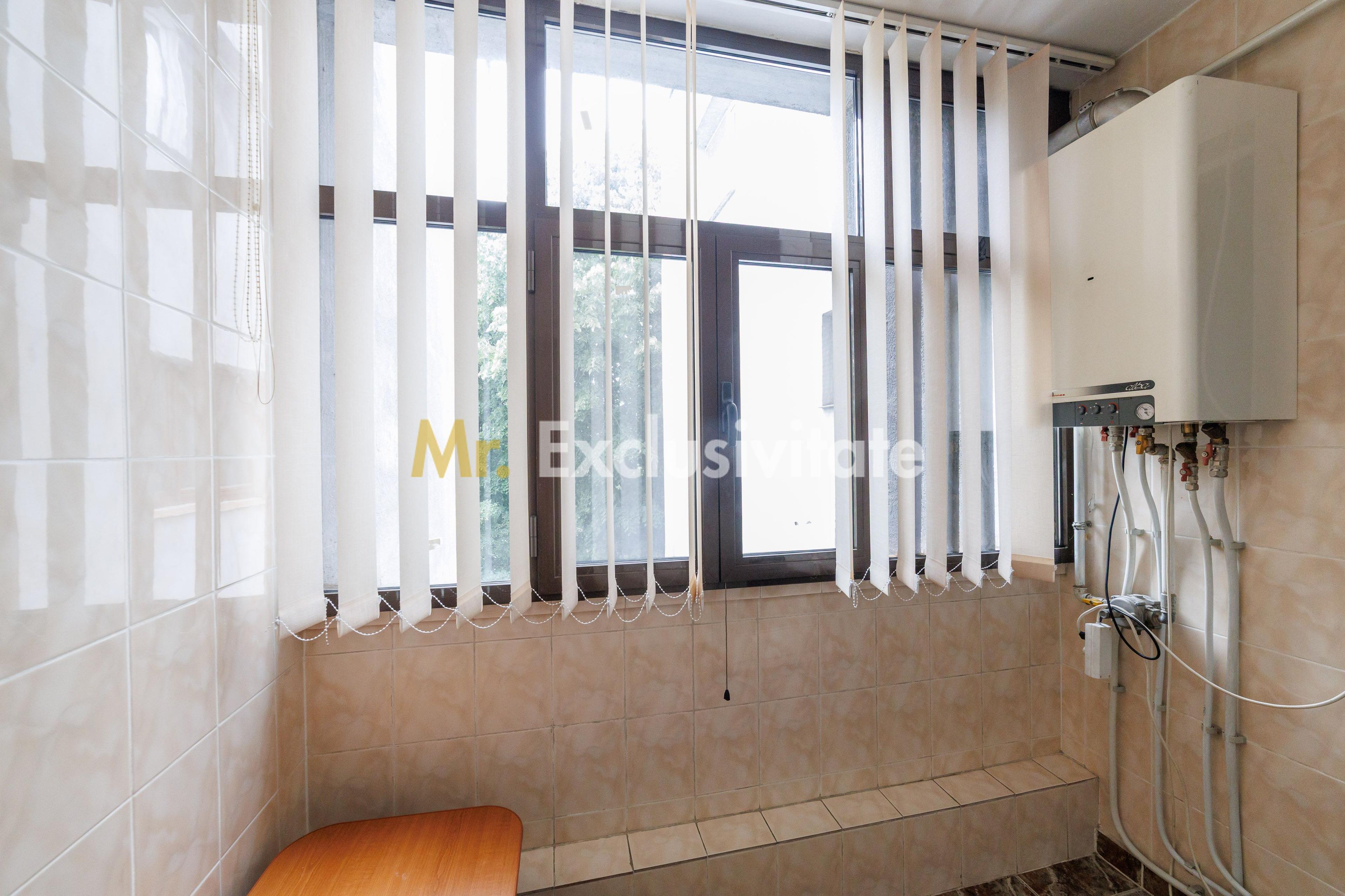 Apartament 2 camere Trivale et 3/4, - 1