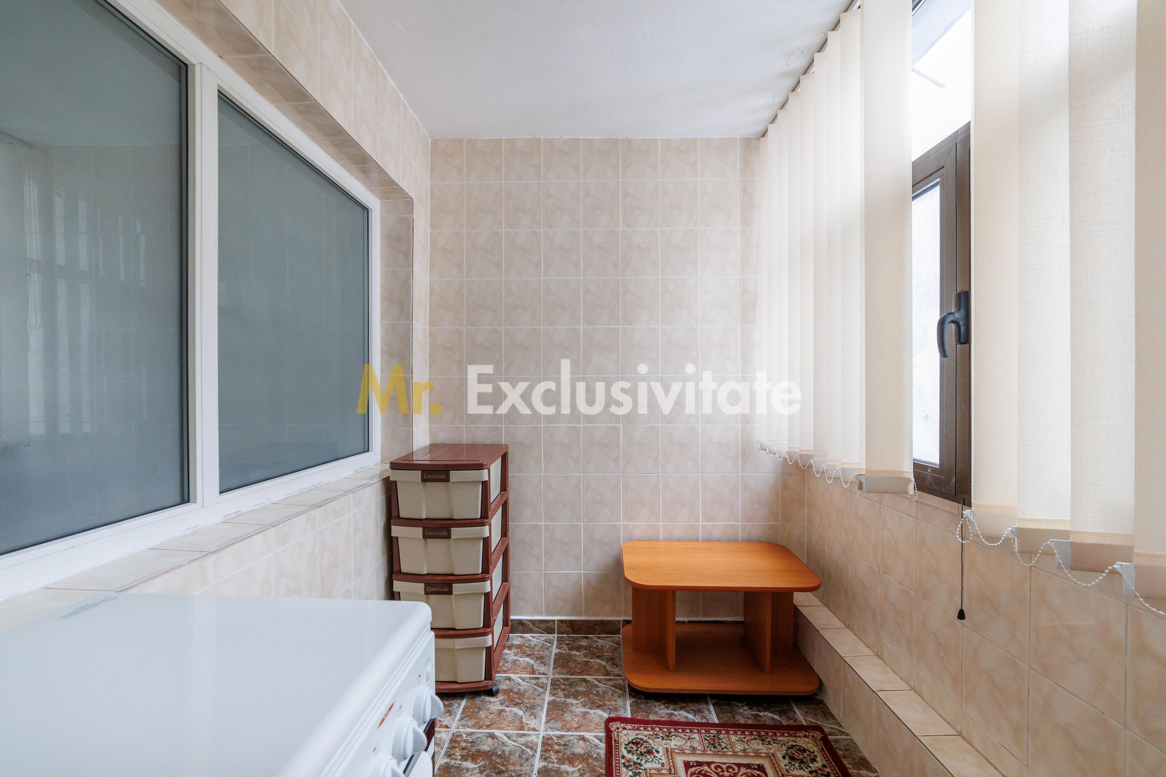 Apartament 2 camere Trivale et 3/4, - 2