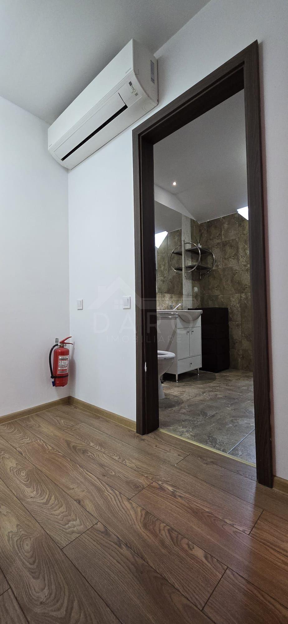 Apartament de inchiriat cu 5 camere aproape de UMF, in 7 noiembrie - 6