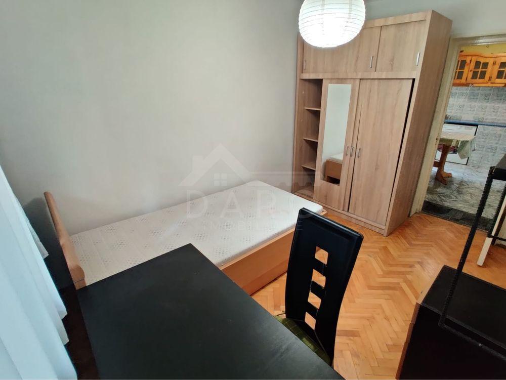 Inchiriez apartament cu 3 camere - 4