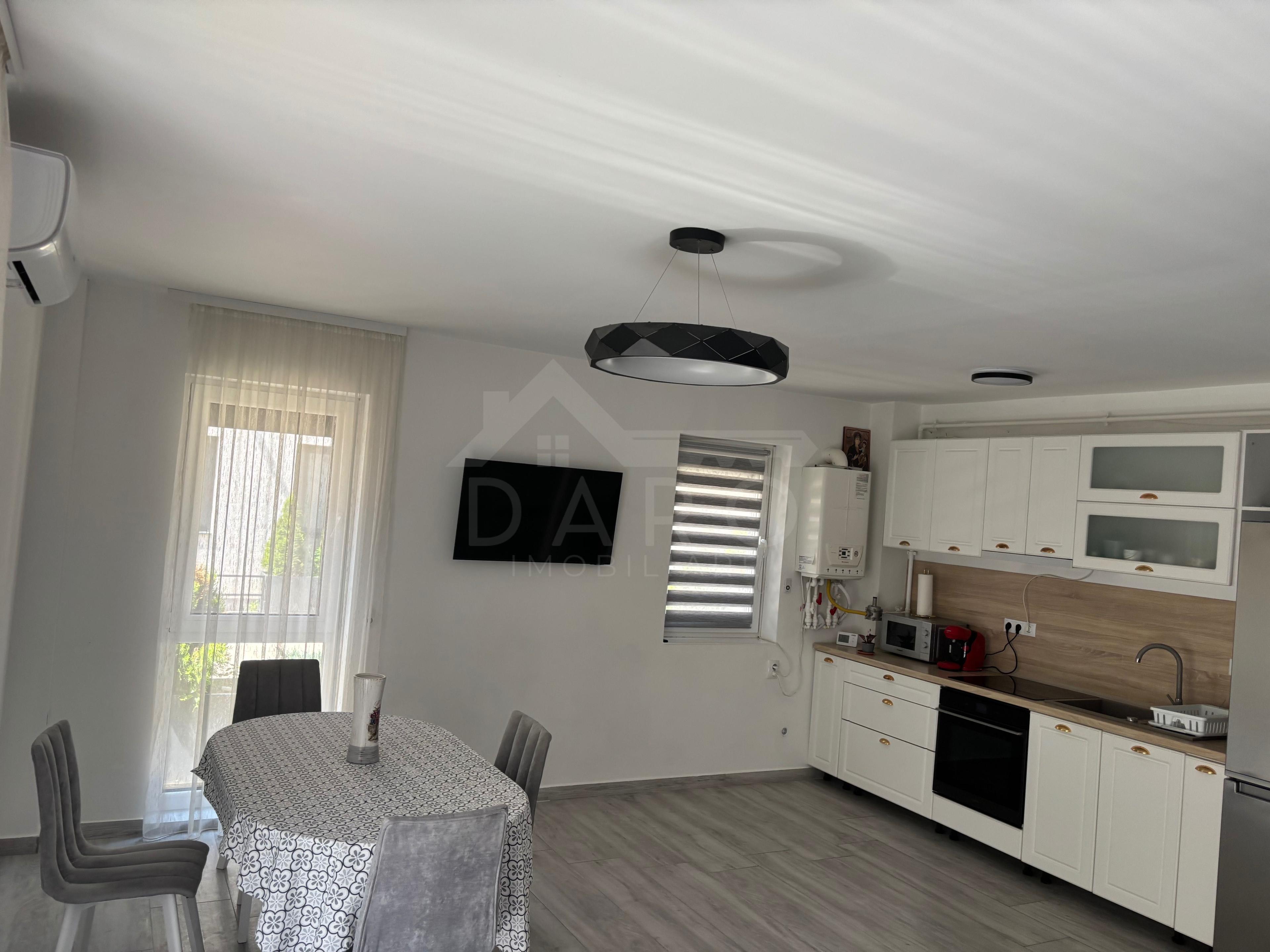 Apartament de închiriat cu un mic spațiu verde ,zona centrală TG Mureș - 4