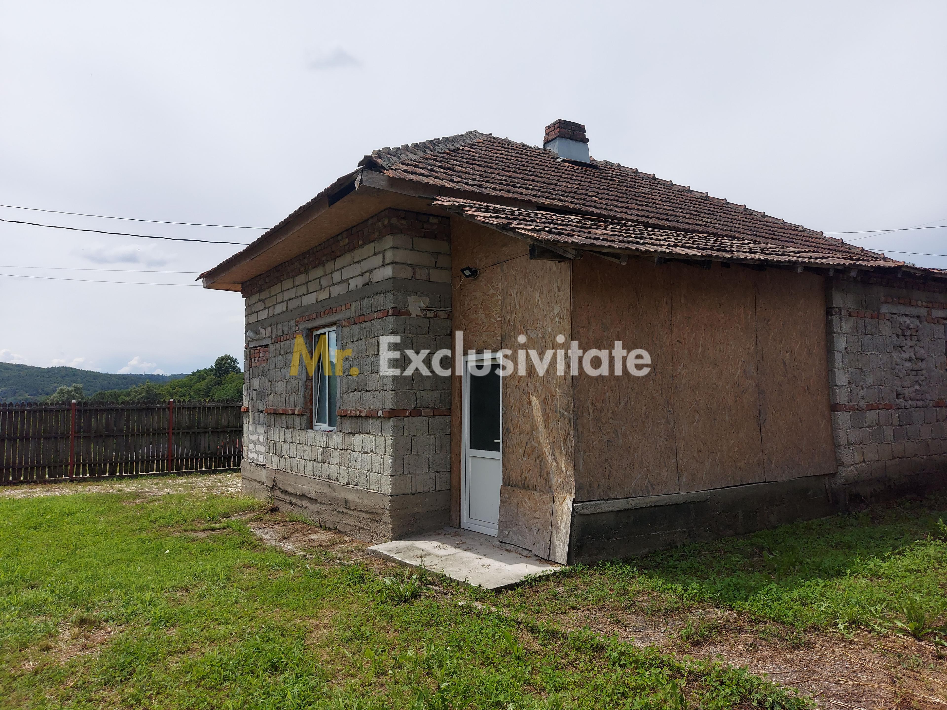 Casa nefinalizata - Bascov-Valea Ursului, Strada Salcamilor - 3
