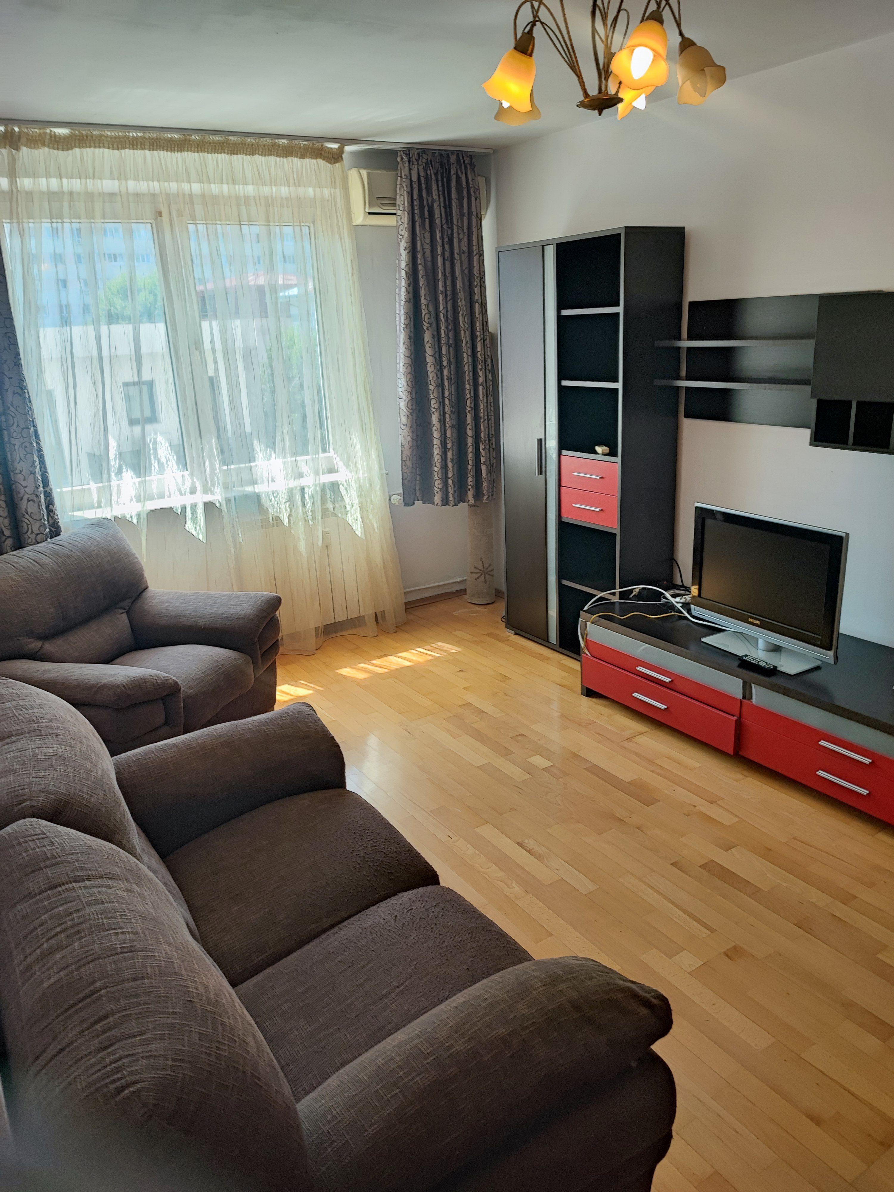 Inchiriez apartament 3 camere Elev Stefanescu - Iancului - 1