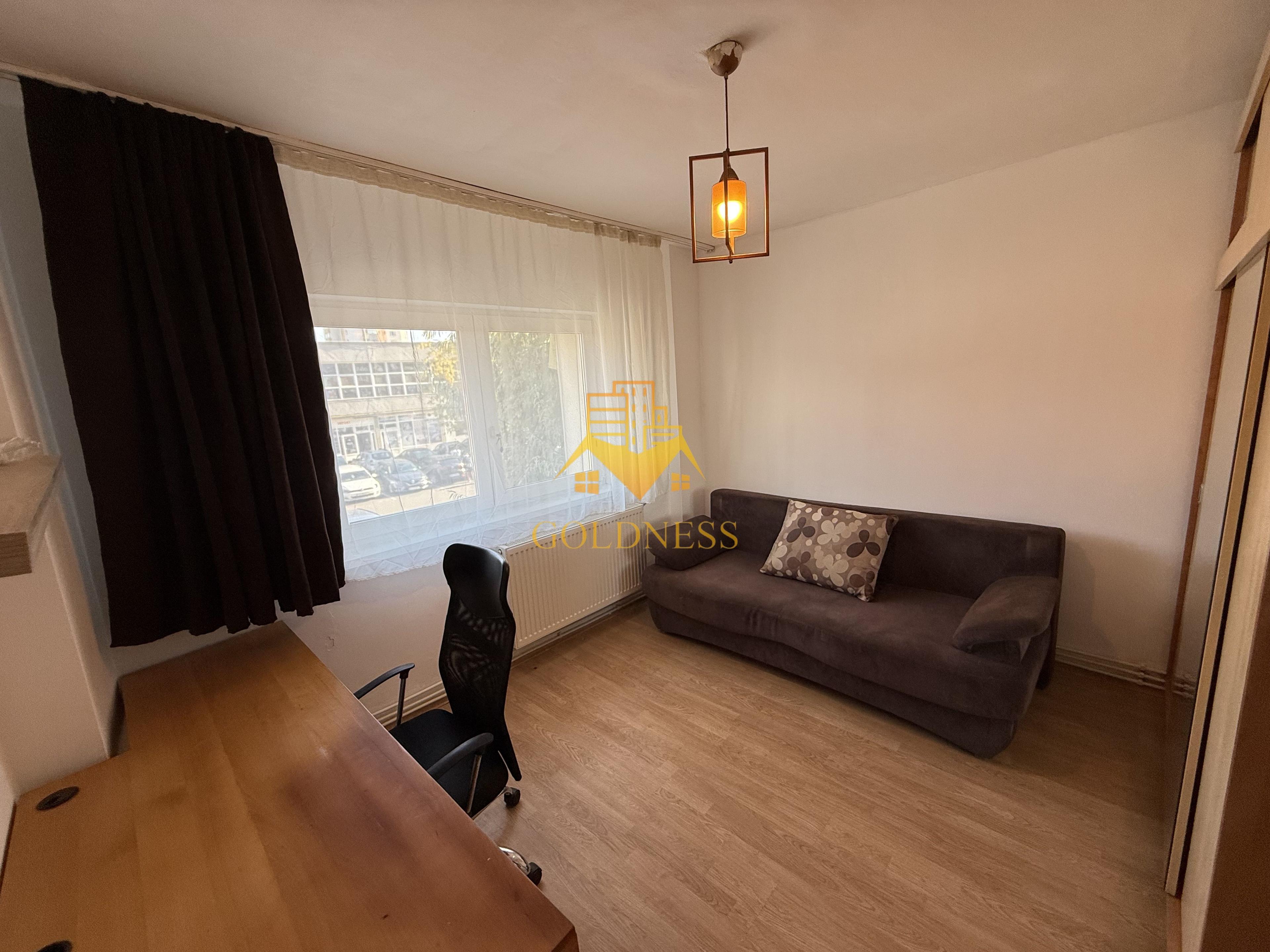 3 camere decomandate, balcon, Manastur, Calea Floresti, Profi - 4