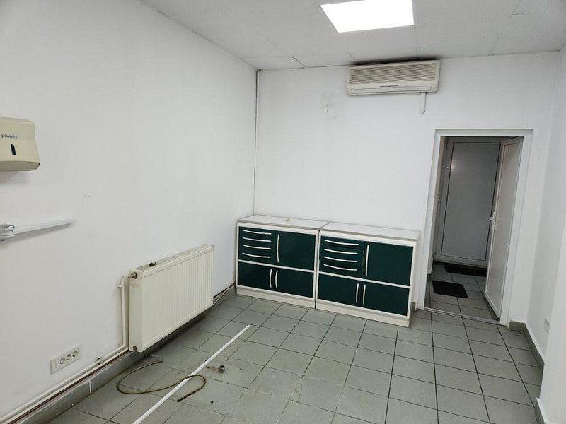 Stirbri Voda spatiu birou 82 mp - 1