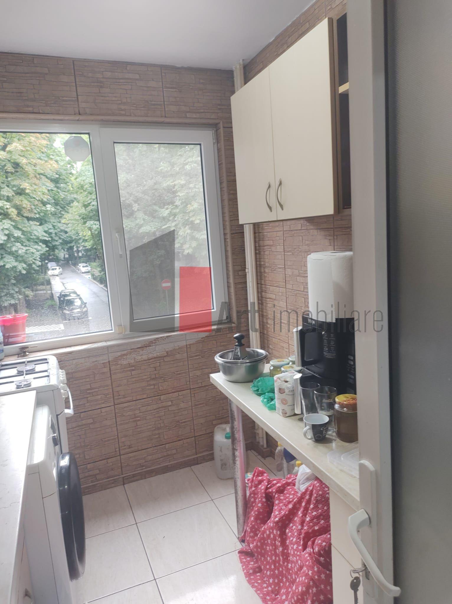 Vânzare apartament 3 camere Bd. Obregia - Turnu Măgurele - 11