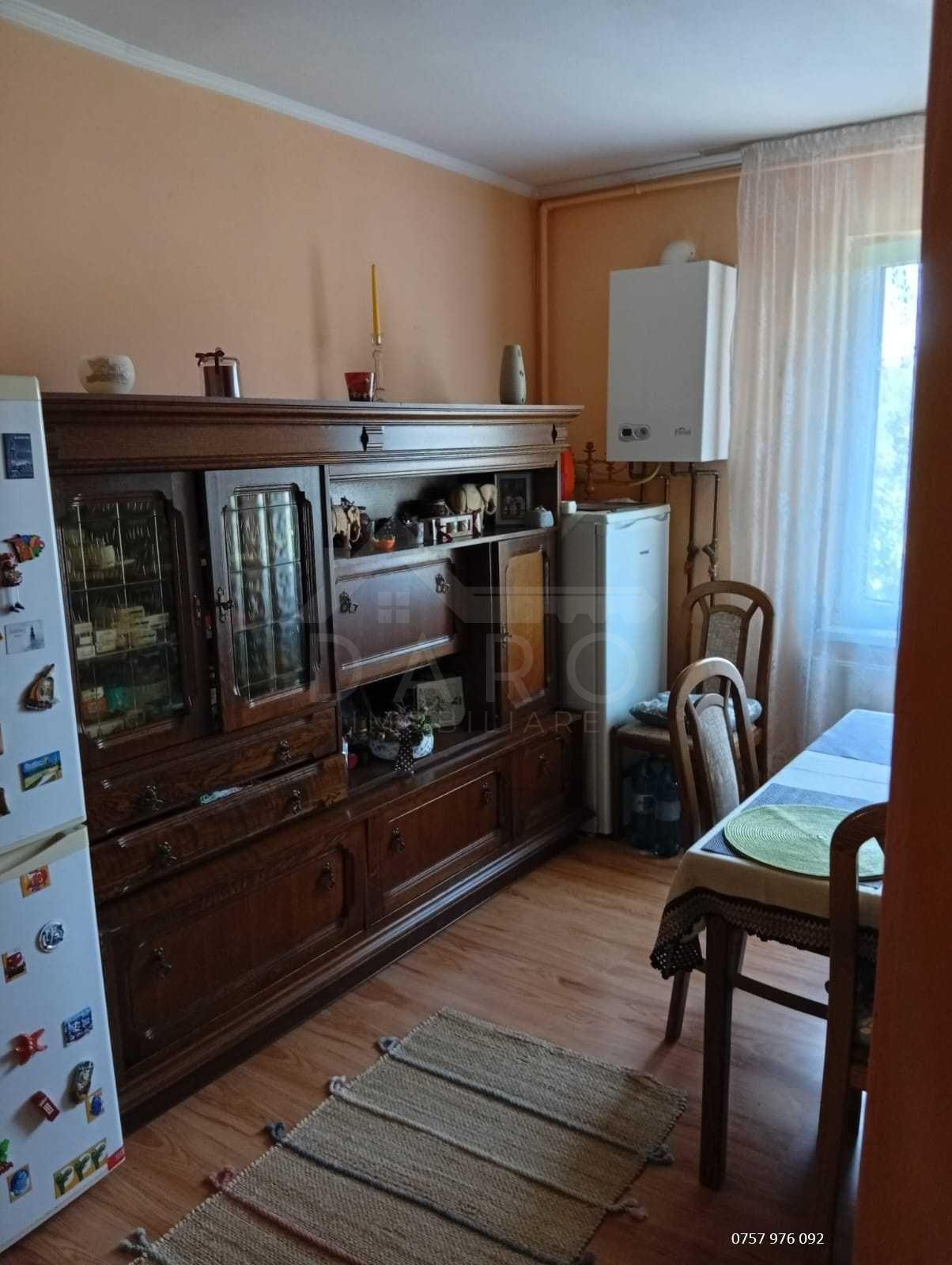 de vanzare apartament cu 2 camere in Cartierul Unirii - 5