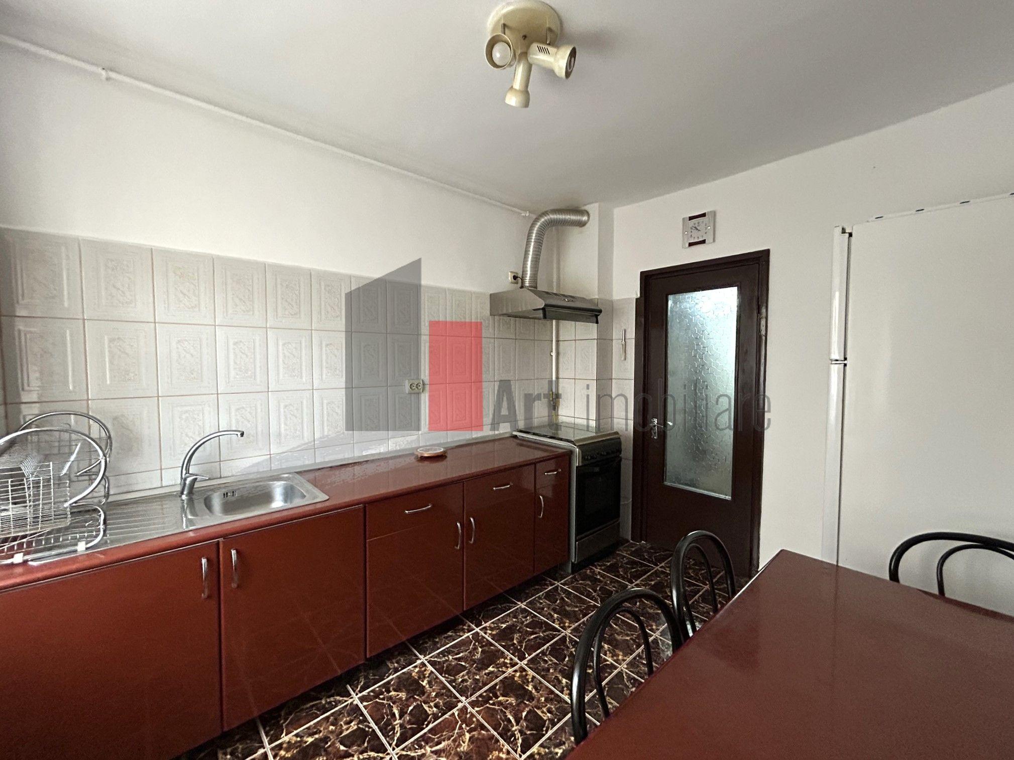 Apartament decomandat 3 camere | Busteni langa Telecabina - 17