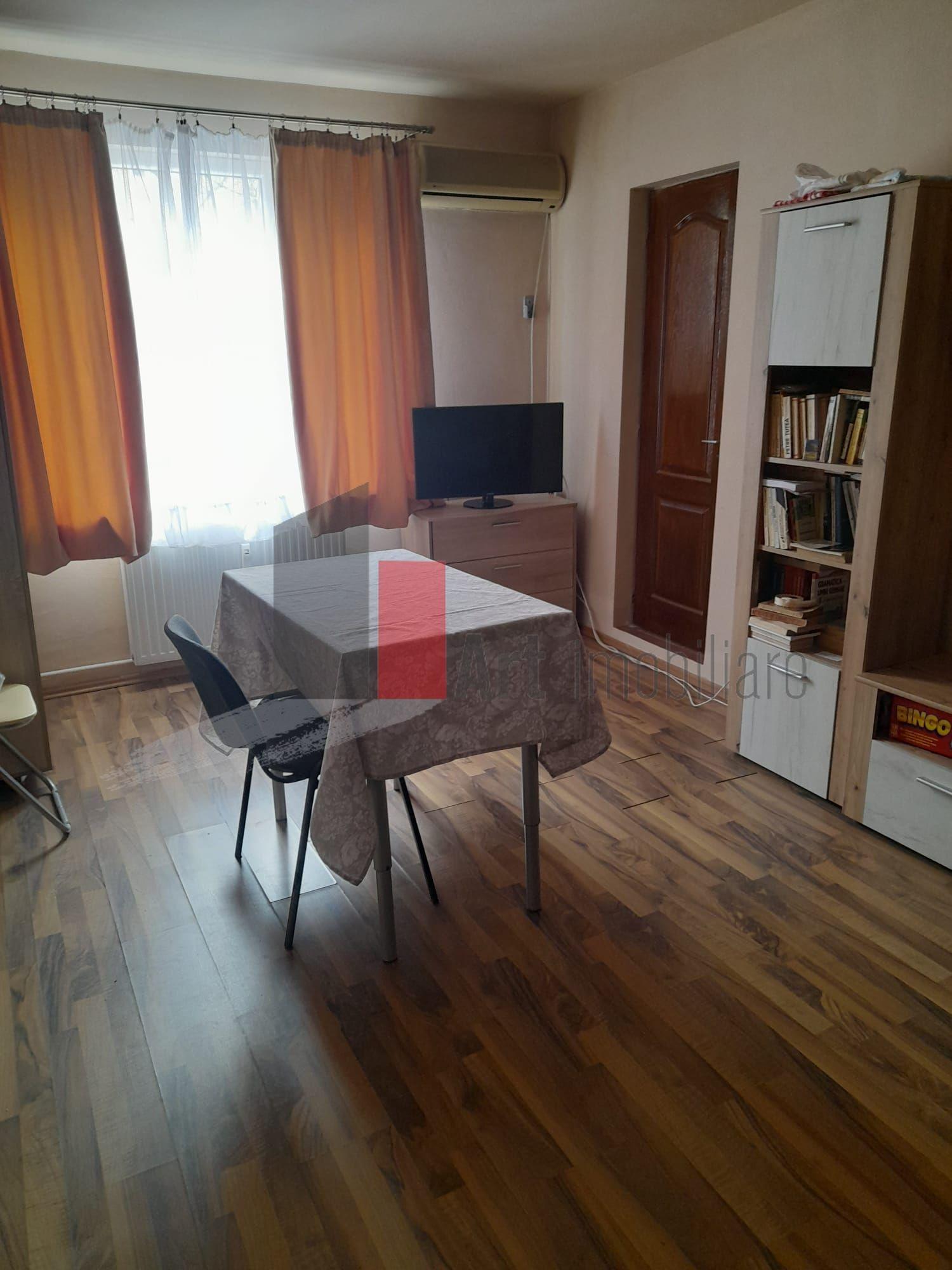 apartament 3 camere Drumul Taberei - 1