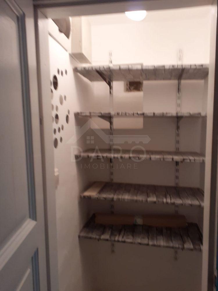 De vanzare imobil 62 mp-casa cu curte comuna -pret negociabil - 8