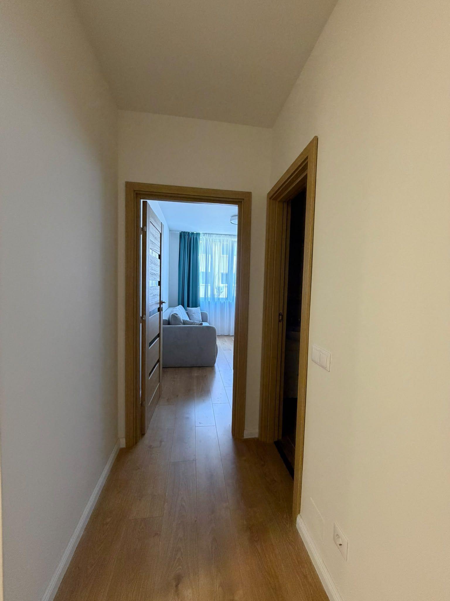 Apartament 3 camere, 2 bai, balcon, etaj intermediar, parcare - 11