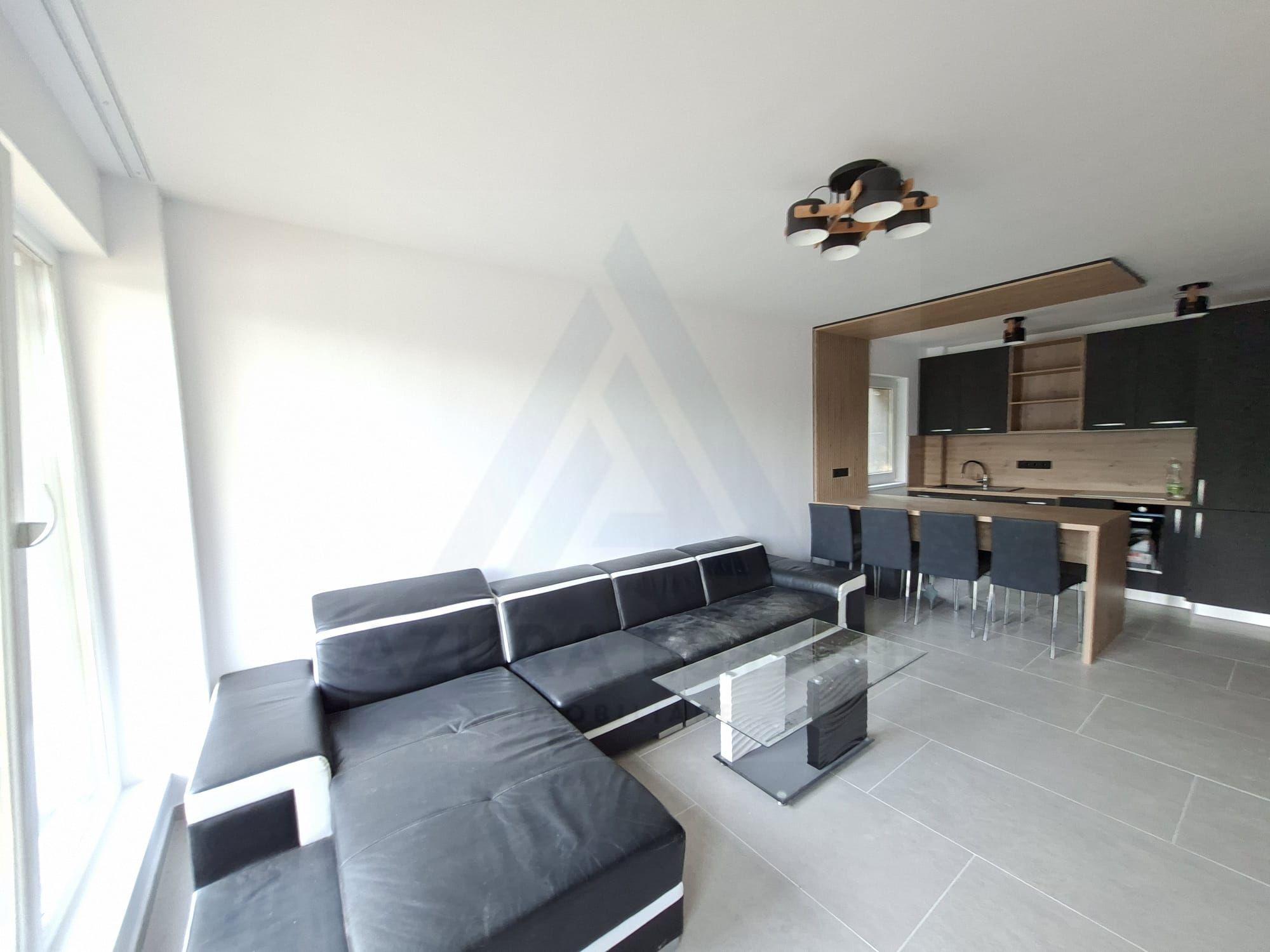 Apartament premium 61.4 mp utili 3 camere 2 bai curte 50 mp Cristian - 7