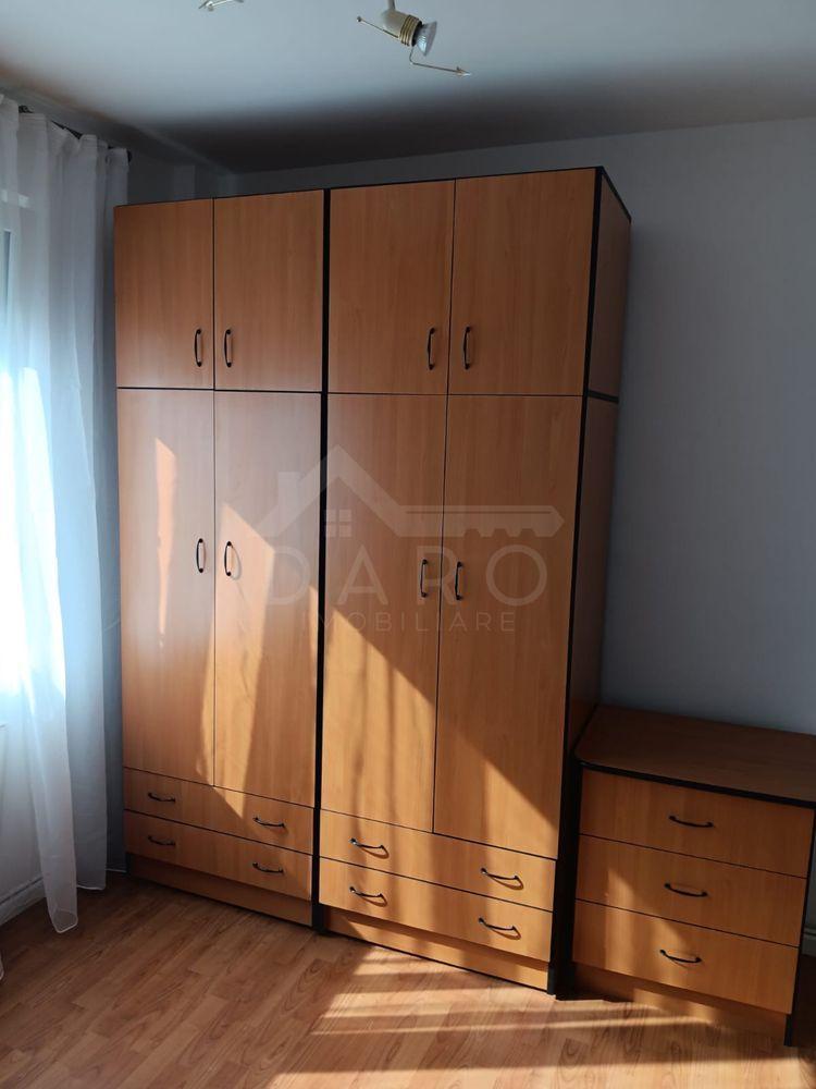 Inchiriez apartament 3 camere + 2 bai (ZONA UNIRII) - 8
