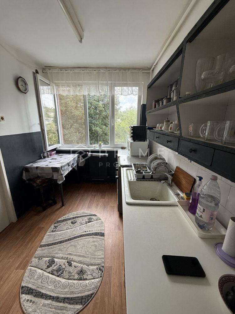 Apartament Decomandat cu 3 Camere și 2 Balcoane–Etaj 3/4-str.Moldovei - 6