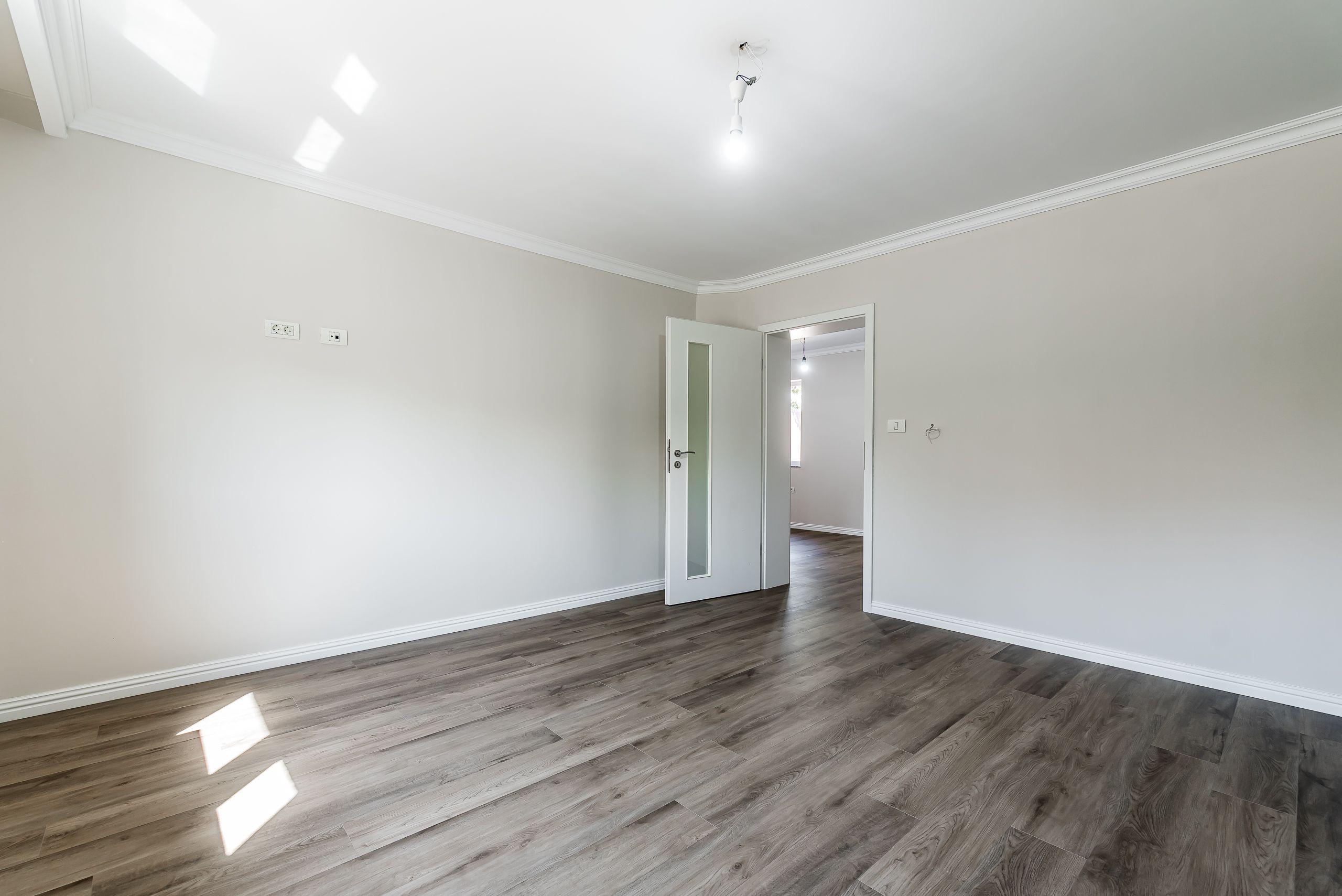 Casă gata de mutat în Aradul Nou, renovată complet (2026) - 12