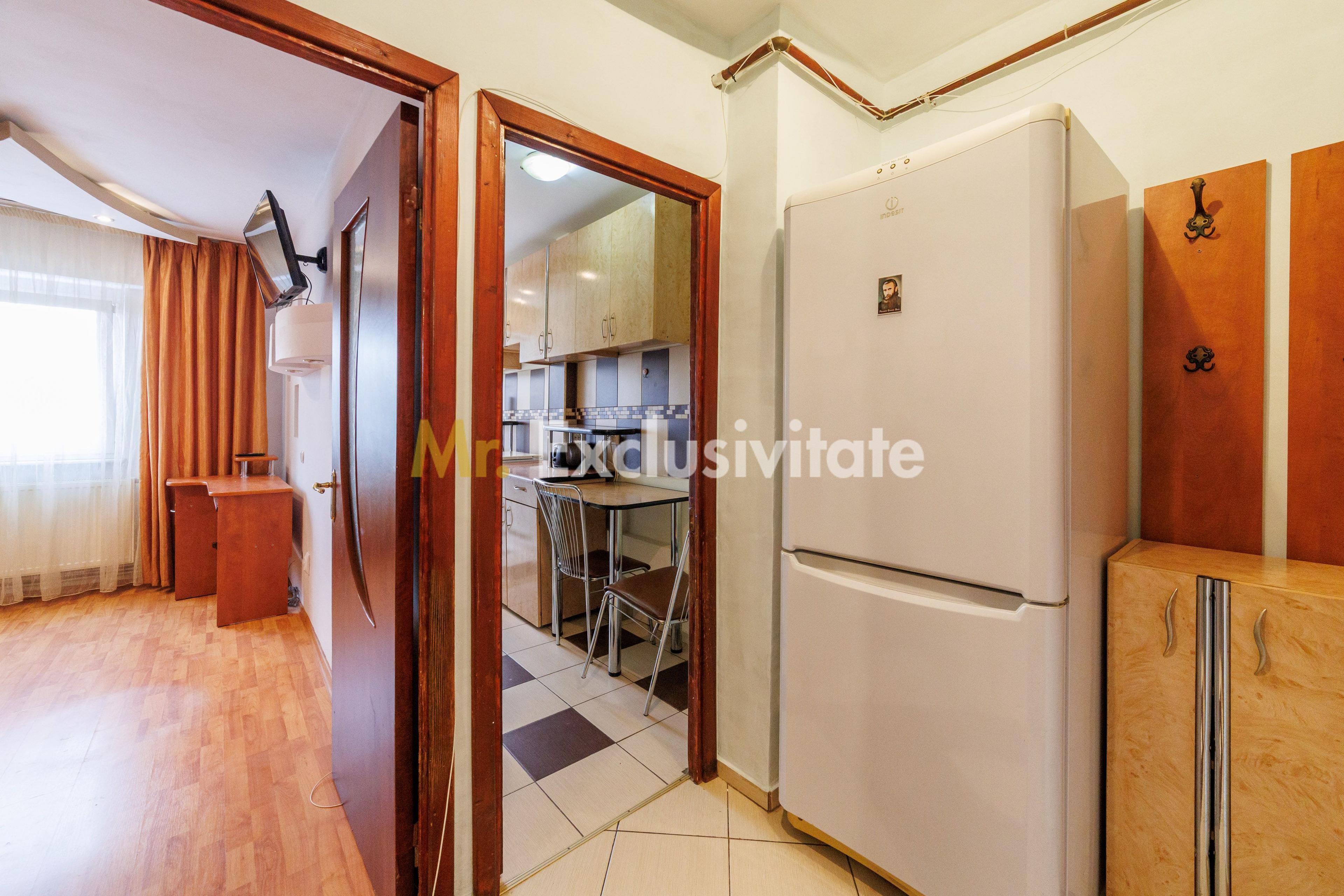 Garsonieră - Găvana III - Etaj 3 - Decomandată - 10