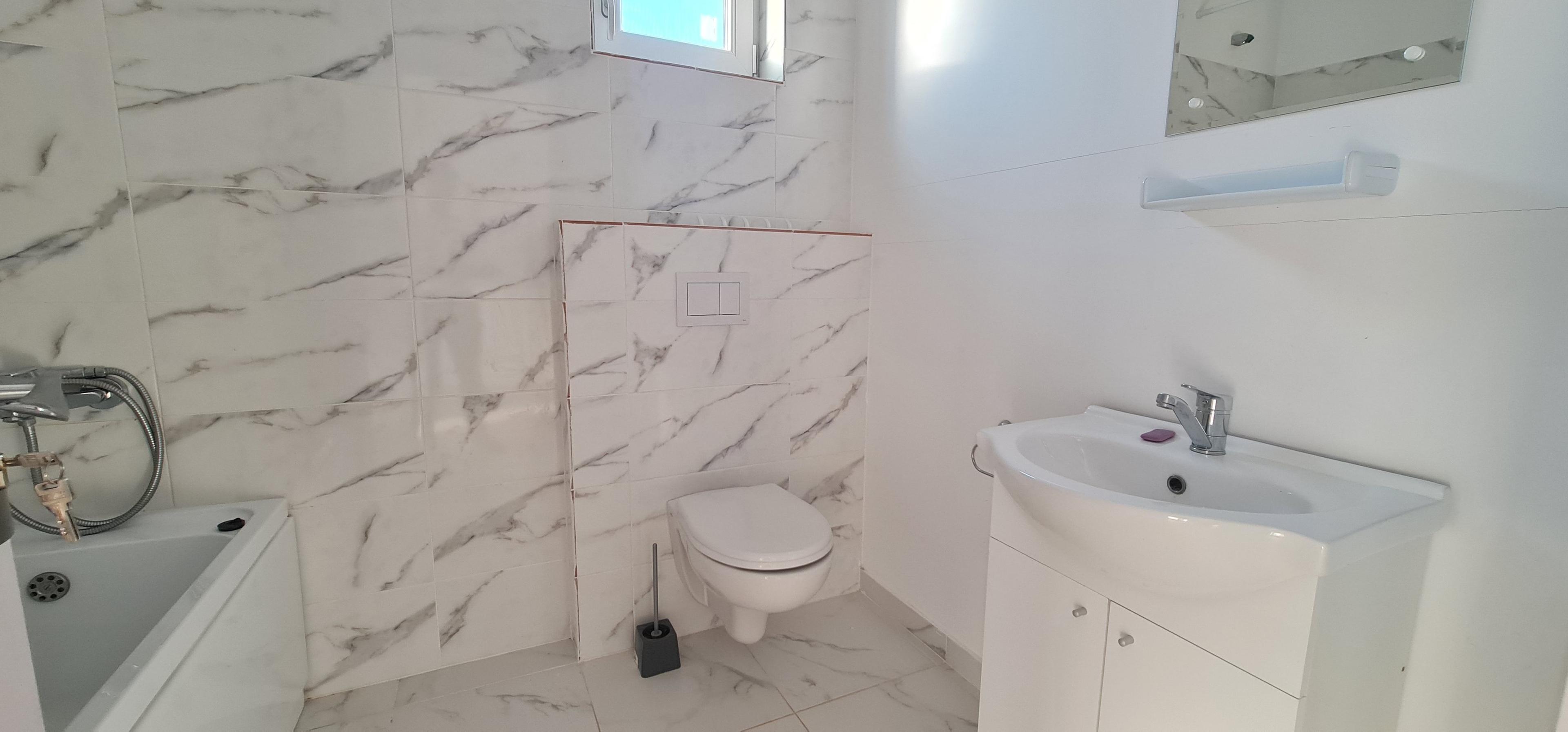 De inchiriat casa 4 camere bucatarie mobilata utilata Izvor - 4