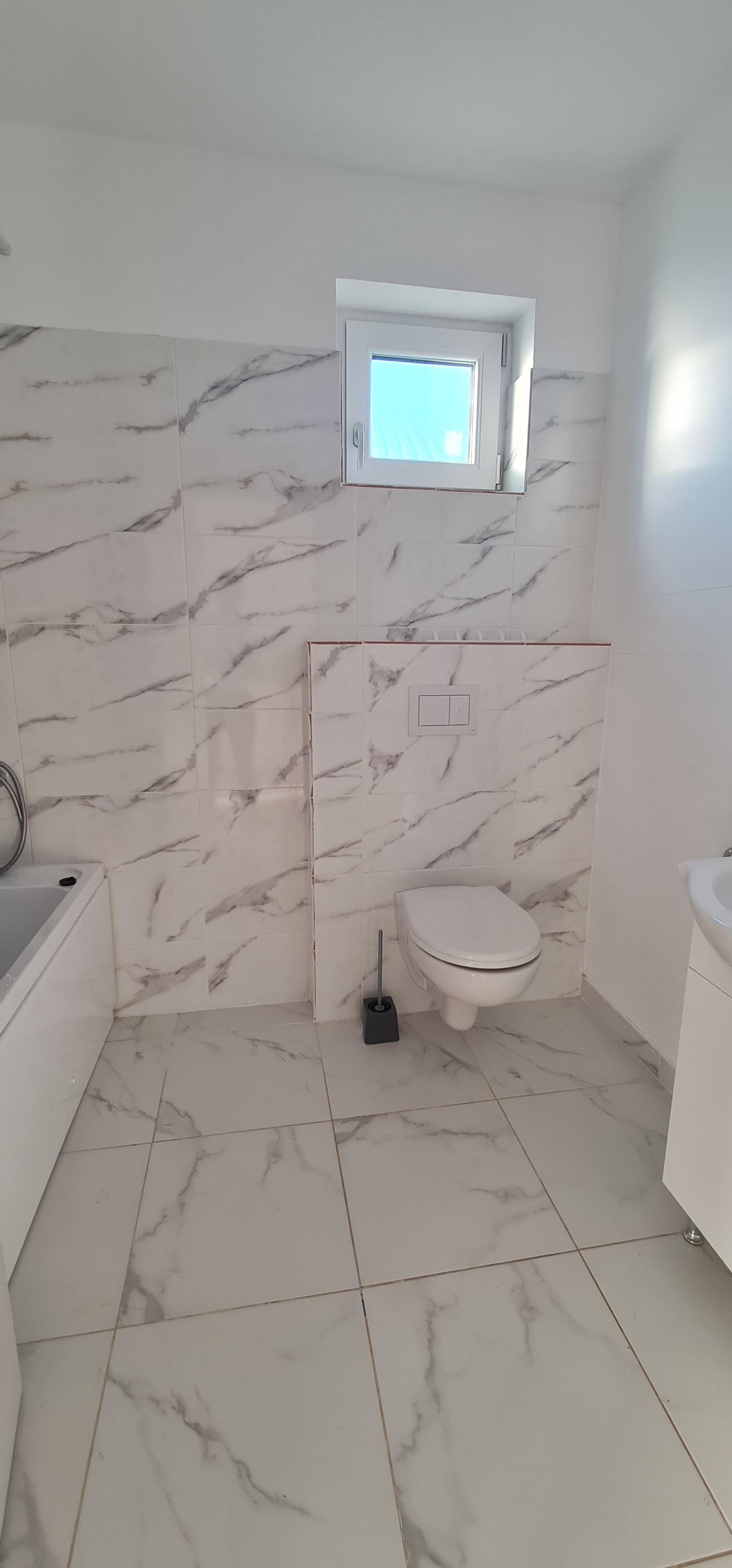 De inchiriat casa 4 camere bucatarie mobilata utilata Izvor - 12