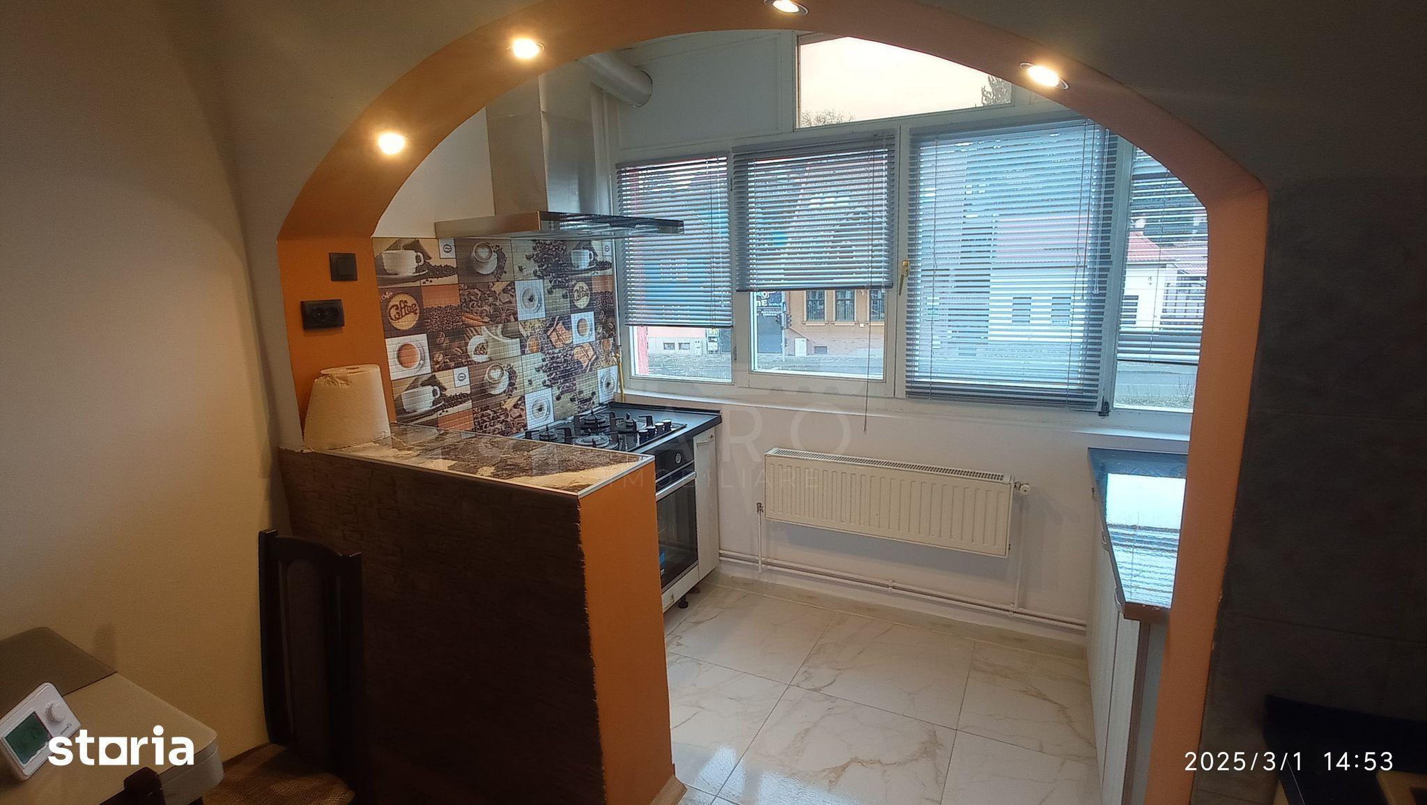 Inchiriez apartament cu 3 camere , zona Gara Mare (str Gh Doja) - 1