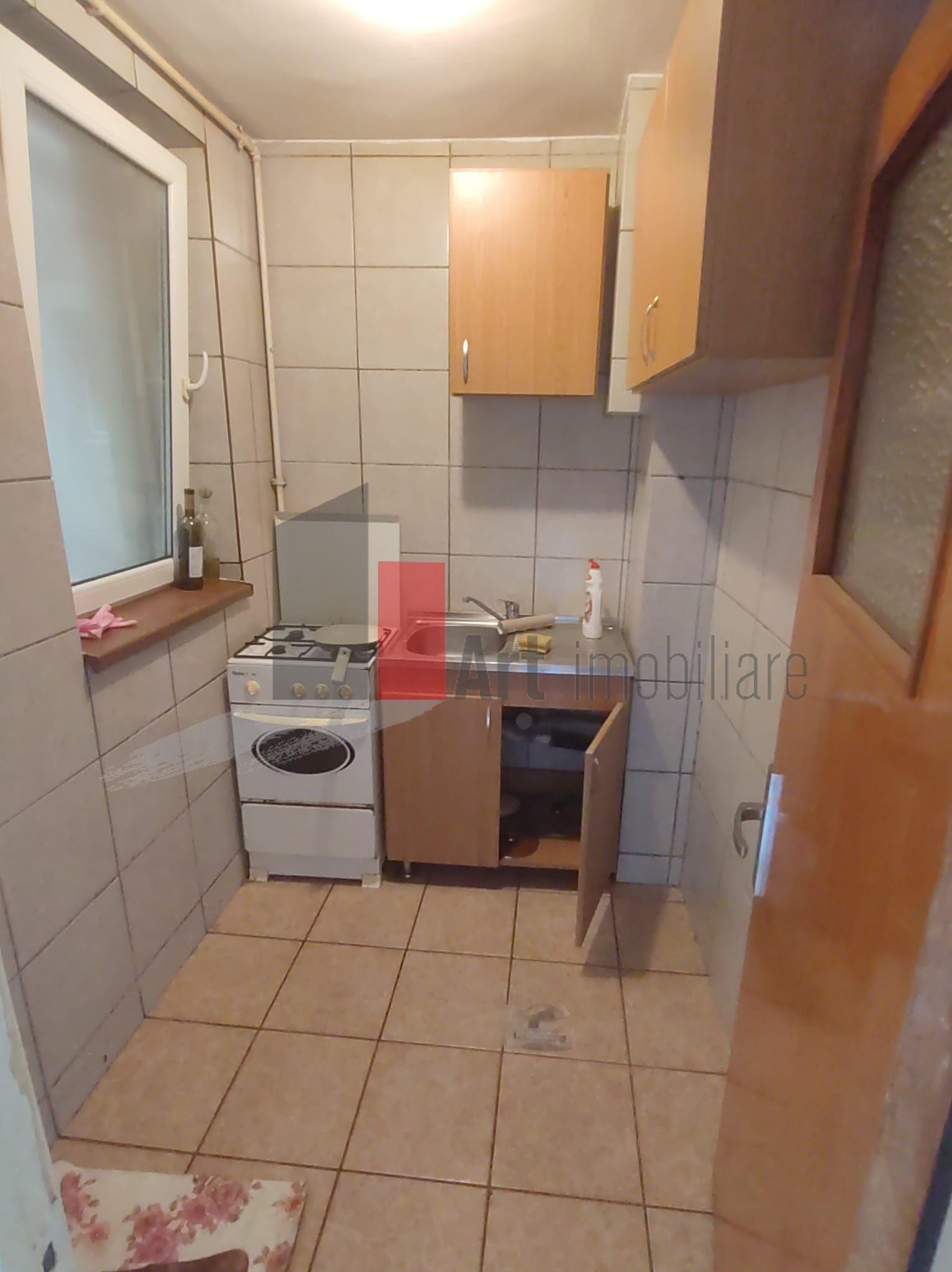 Vânzare apartament decomandat 2 camere - Metrou Lujerului - 6