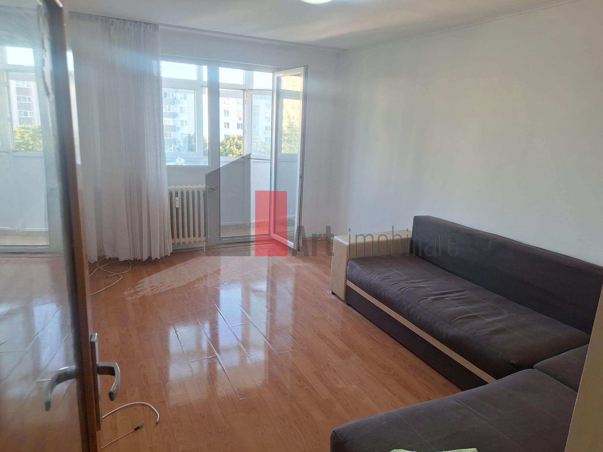 Vânzare apartament decomandat 2 camere - Metrou Lujerului - 1