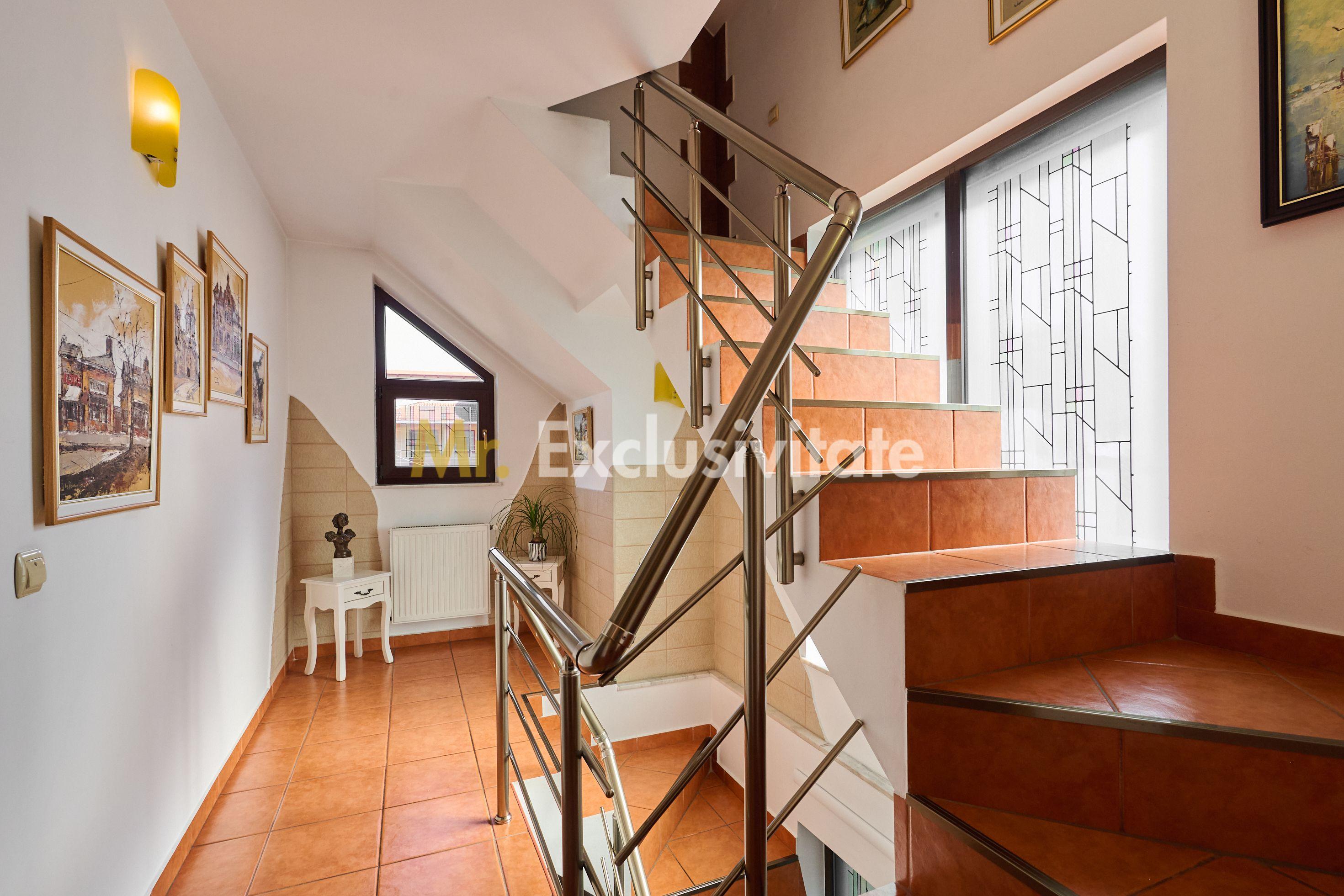 Casa + 305 mp teren curte proprie in zona rezidentiala Gavana - 11
