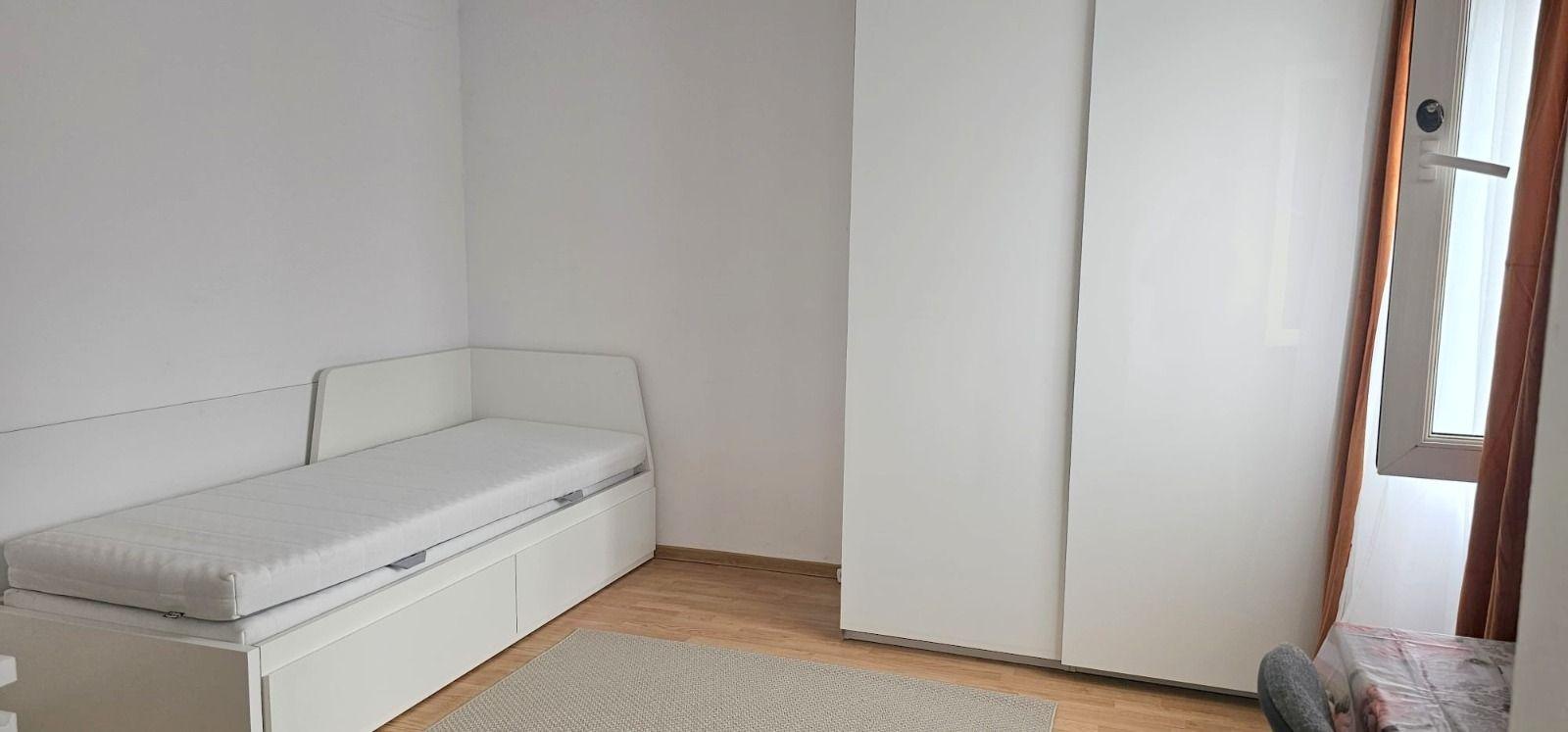 De inchiriat apartament cu o camera si balcon, etaj 4, Mazepa 1, 1600 lei - 12