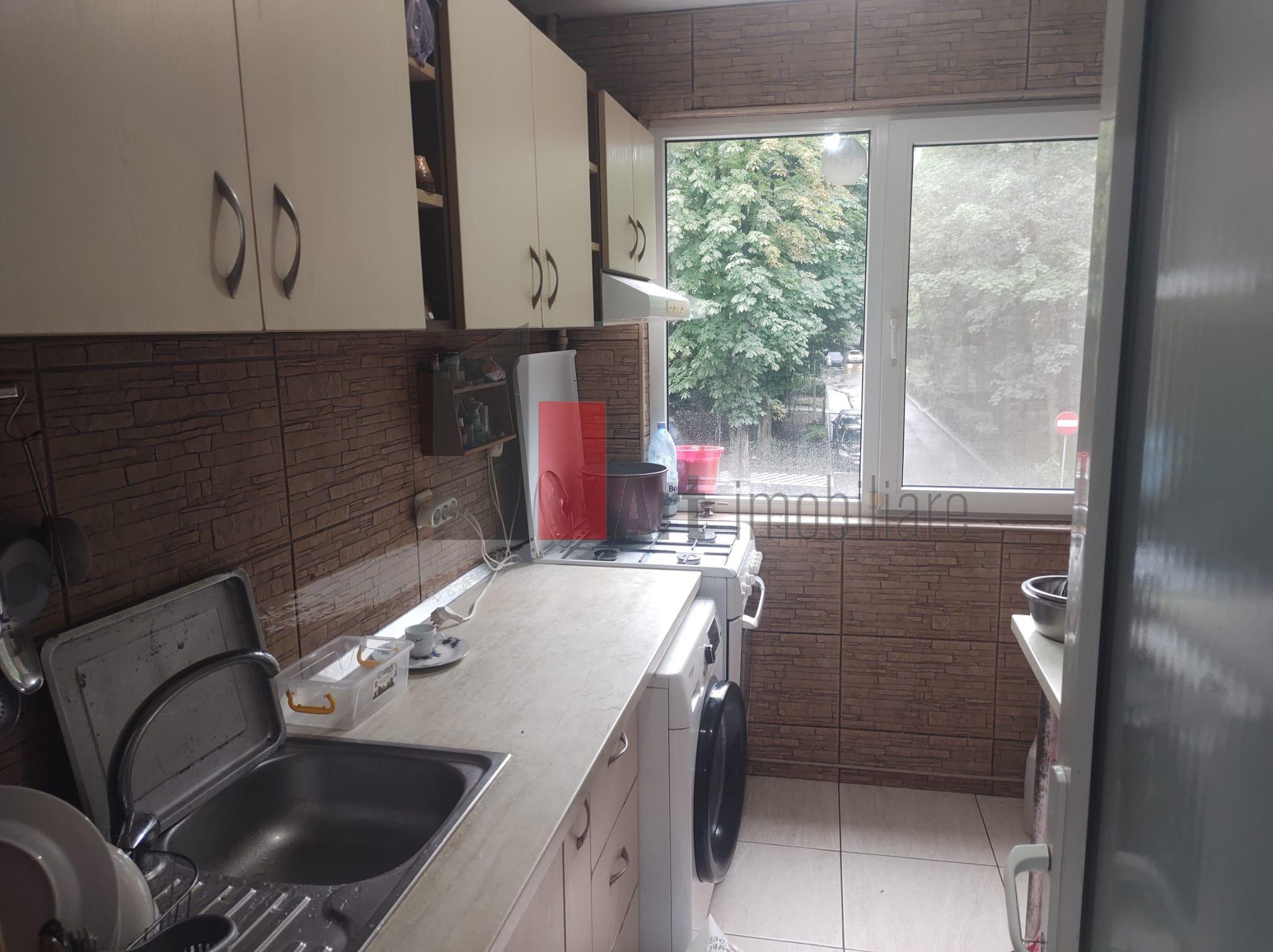Vânzare apartament 3 camere Bd. Obregia - Turnu Măgurele - 10