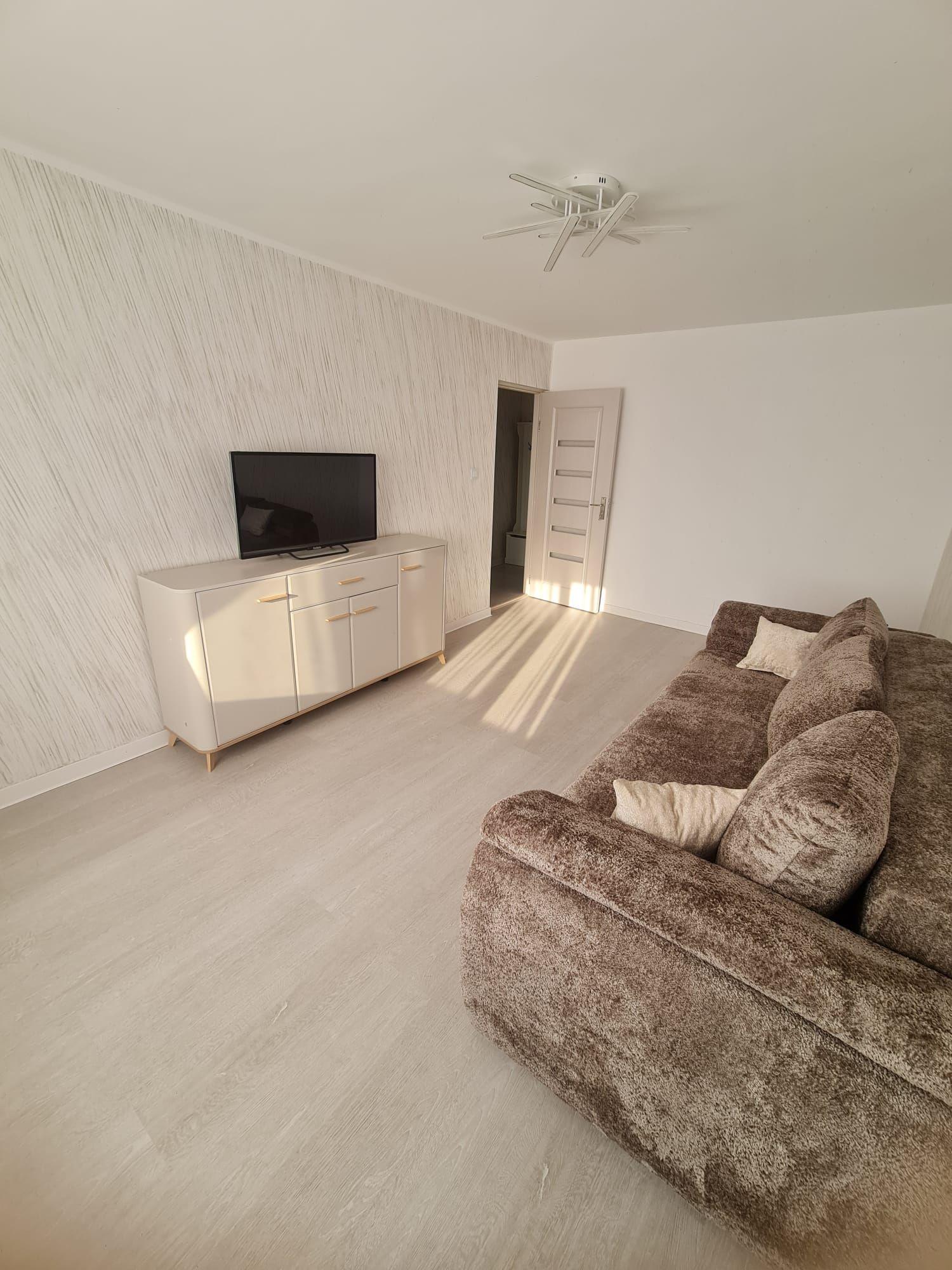 De vanzare apartament apartament cu 2 camere, Micro 16, etaj 4, 68.000 E - 2
