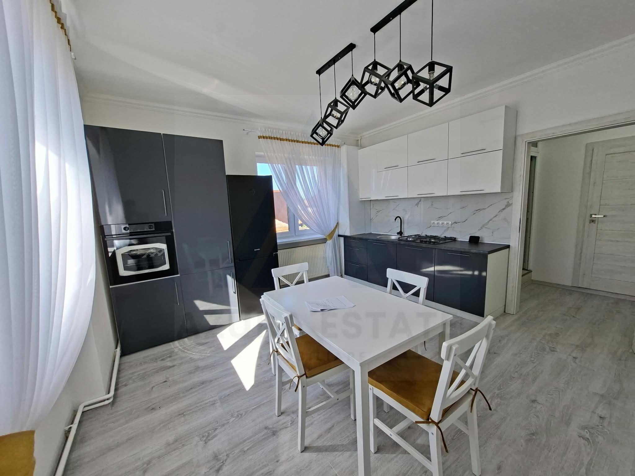 Apartament la casa 110 mp utili etaj 1 pivnita 20 mp zona Trei Stejari - 12